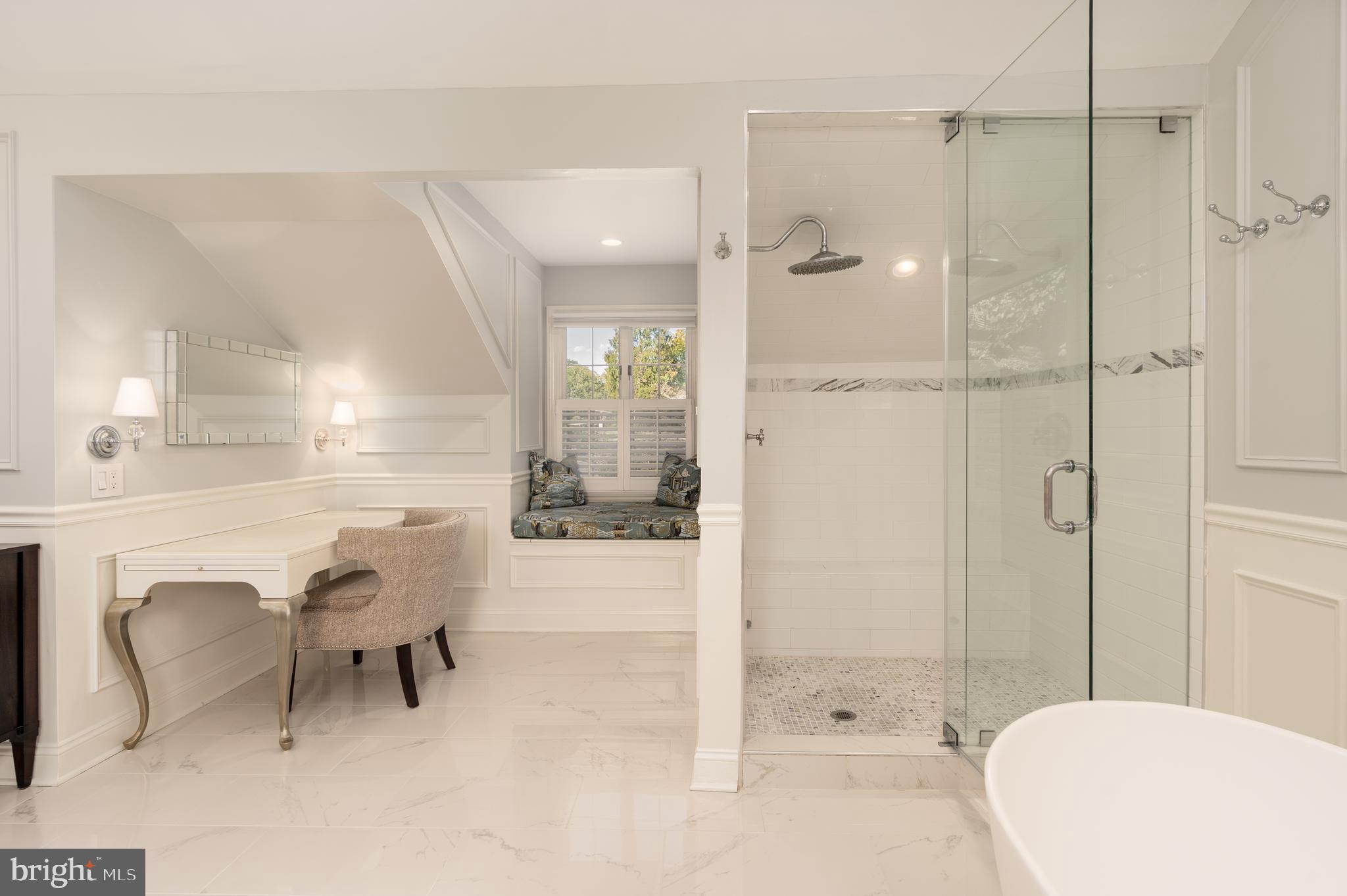 BANNOCKBURN ESTATES - Residential