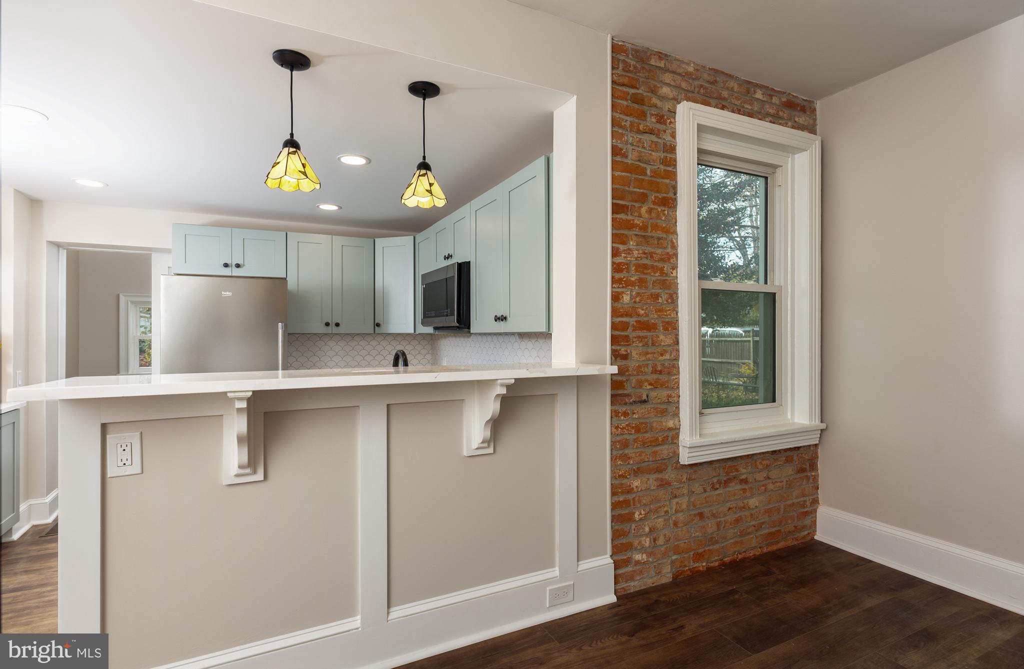 MEDIA - Residential Lease