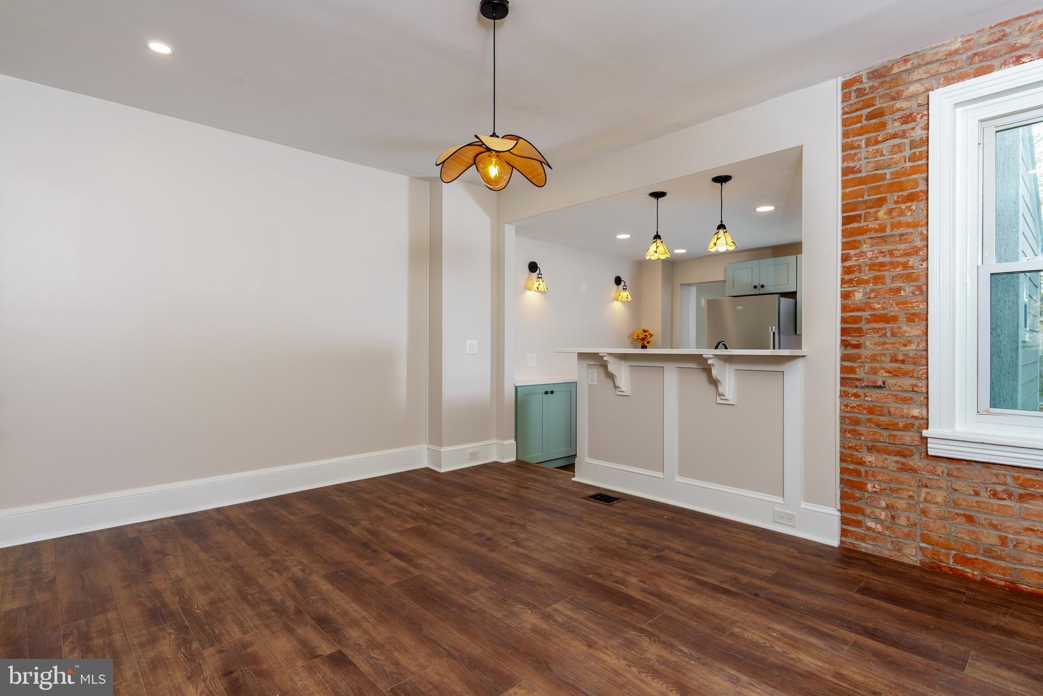 MEDIA - Residential Lease