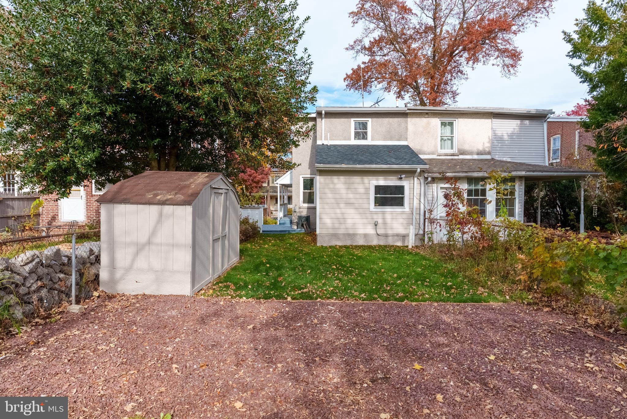 MEDIA - Residential Lease