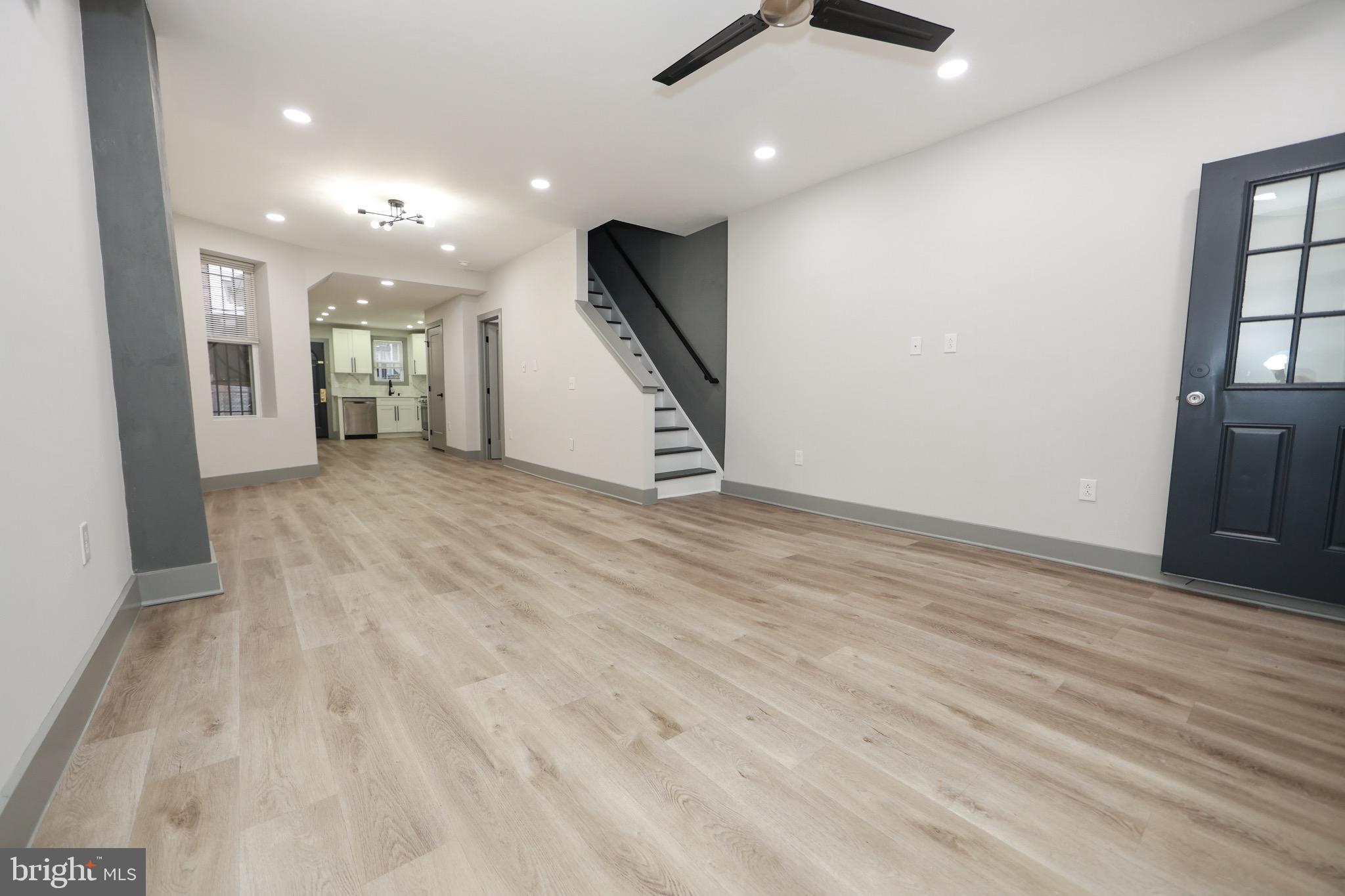HARROWGATE - Residential