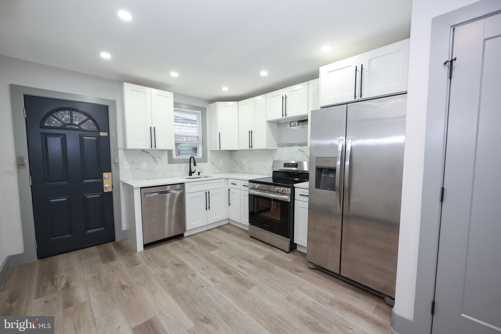 HARROWGATE - Residential