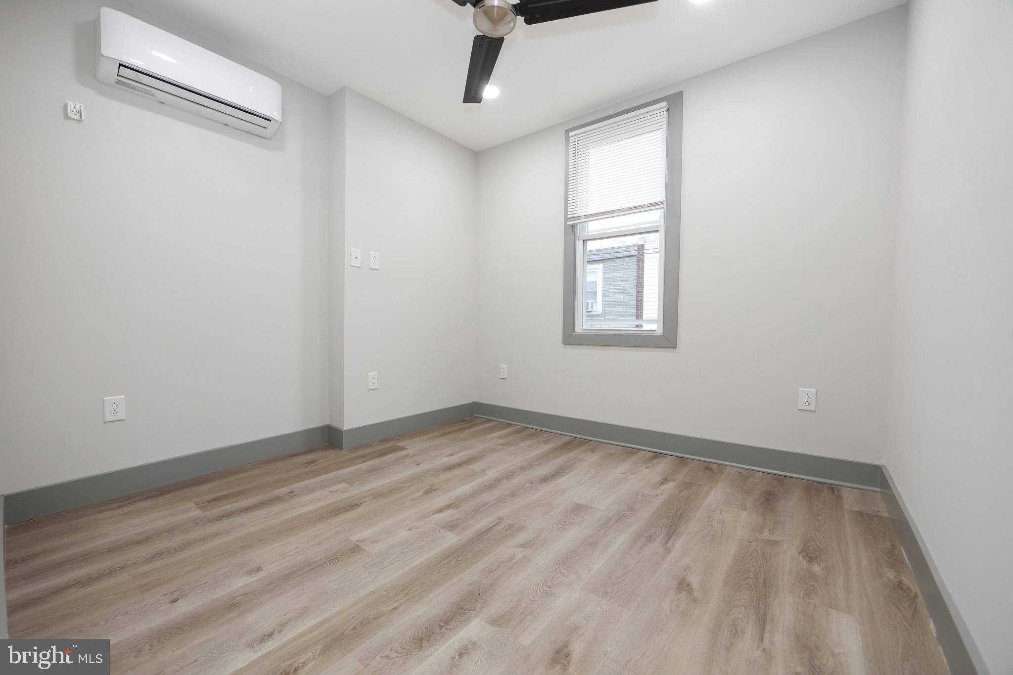 HARROWGATE - Residential