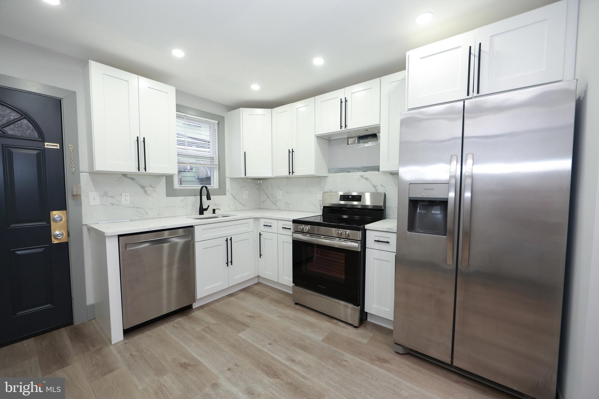 HARROWGATE - Residential
