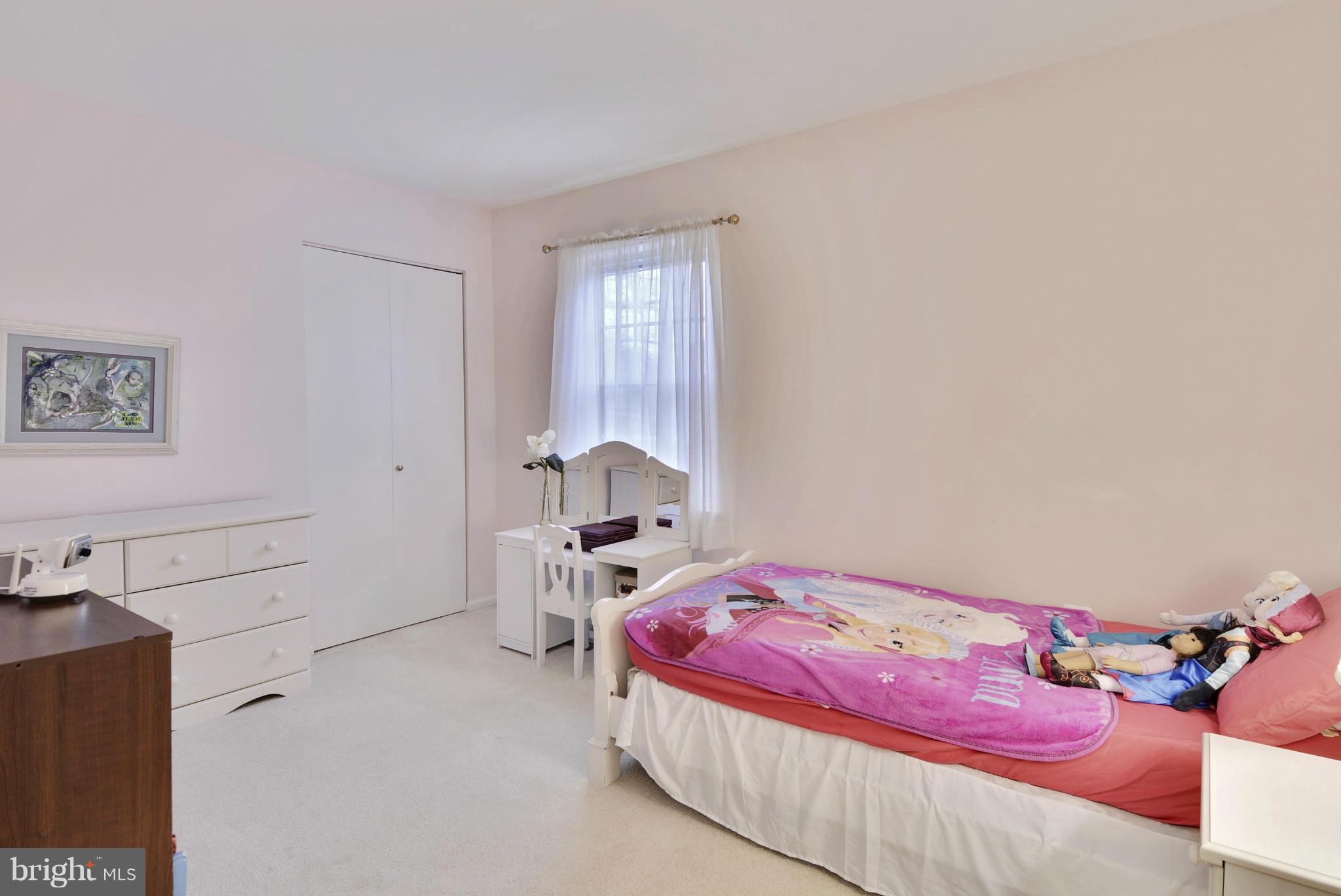 HUNTINGTON AT MT VERNON - Residential