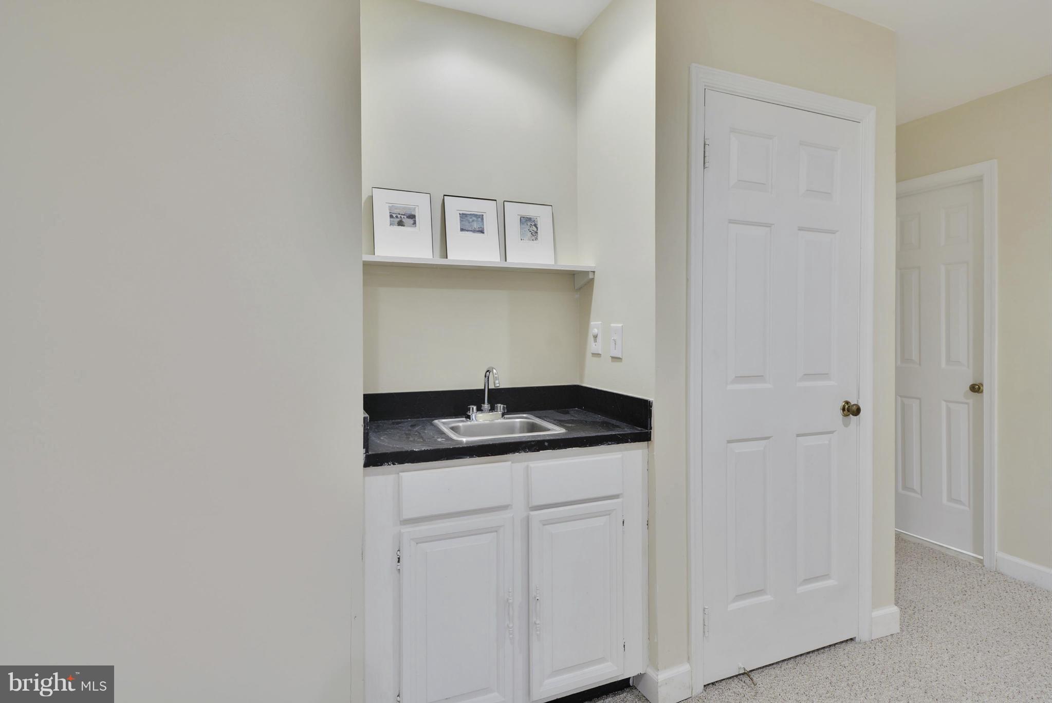 HUNTINGTON AT MT VERNON - Residential