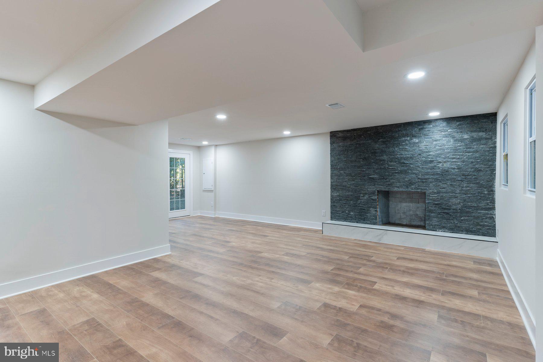 MT CARMEL ESTATES SUB - Residential