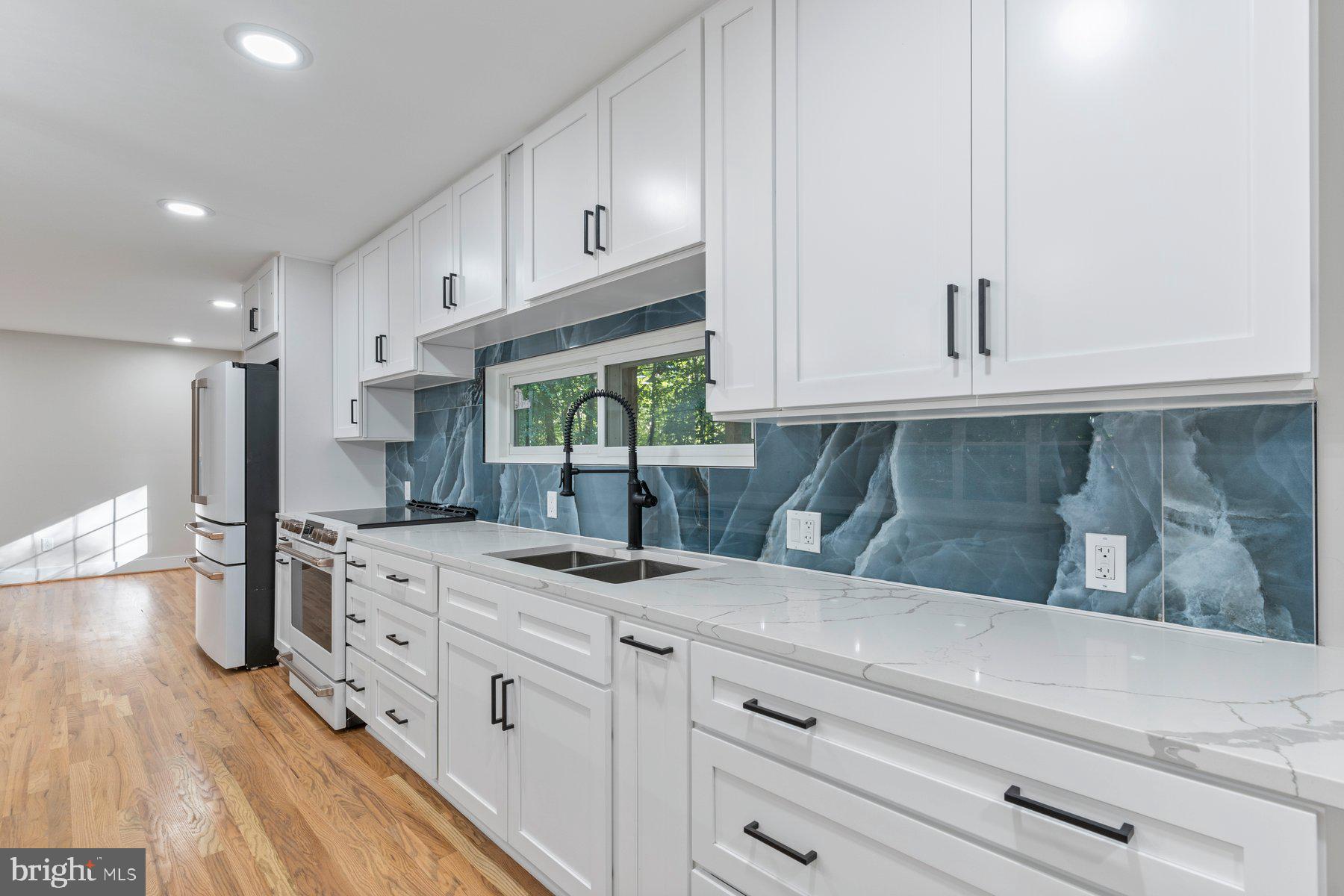 MT CARMEL ESTATES SUB - Residential