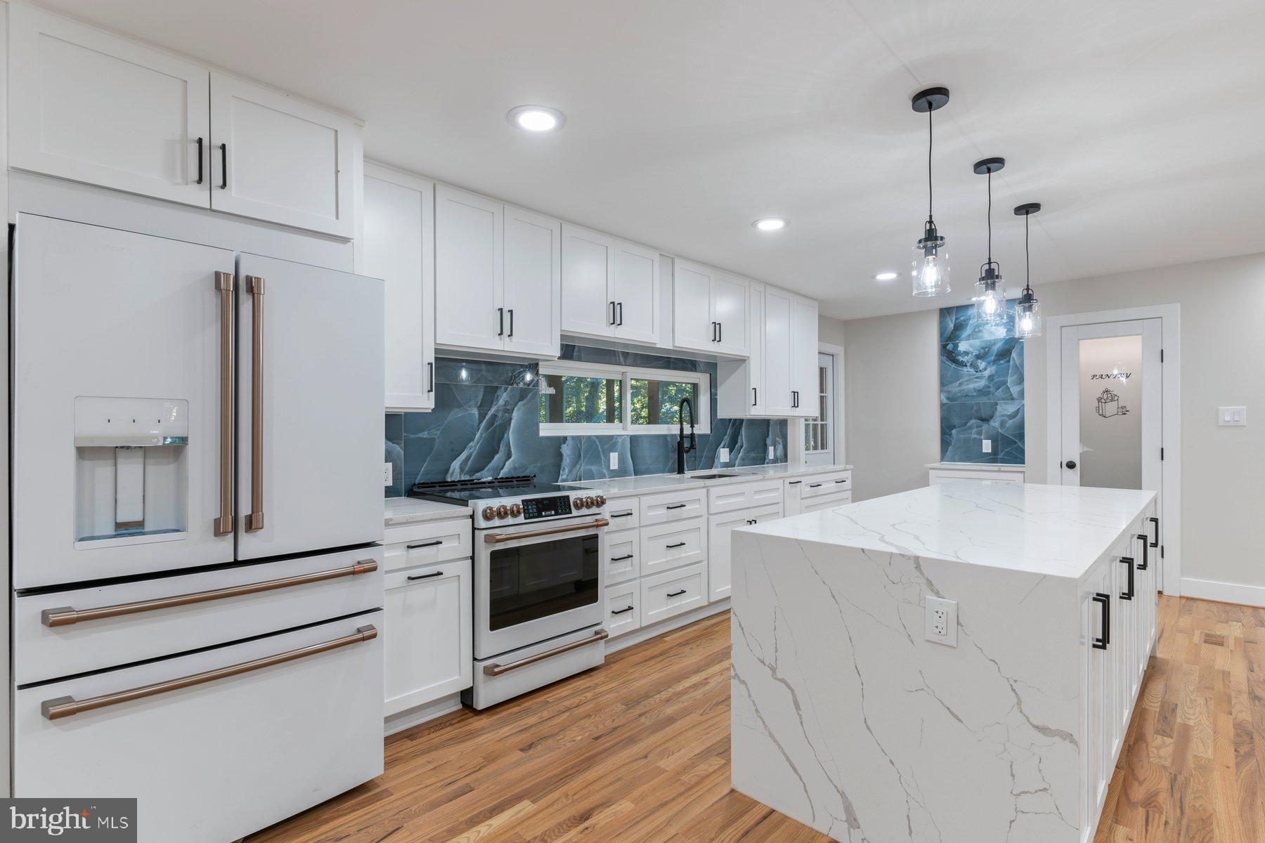 MT CARMEL ESTATES SUB - Residential