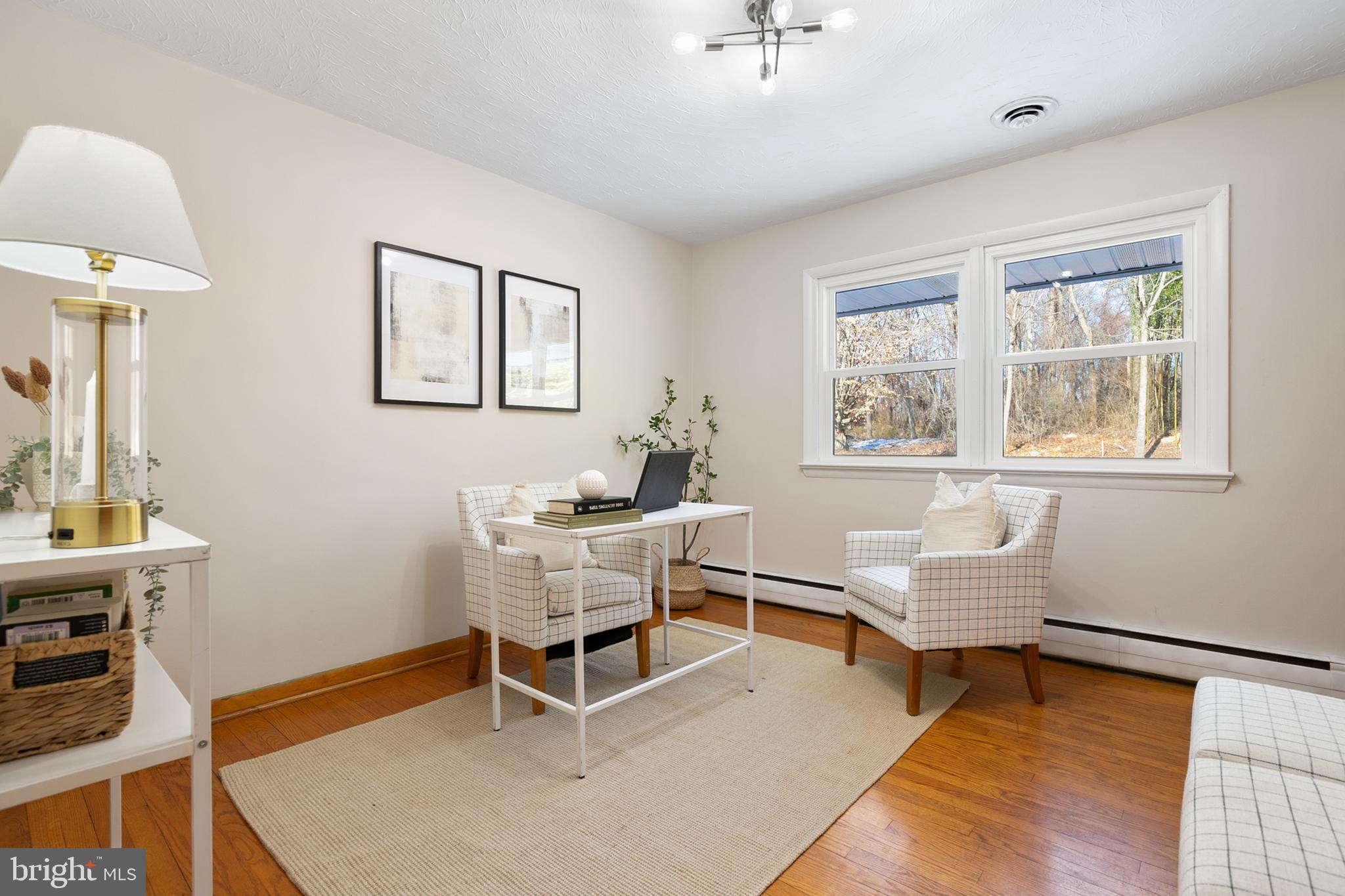 BRENTWOOD MANOR - Residential