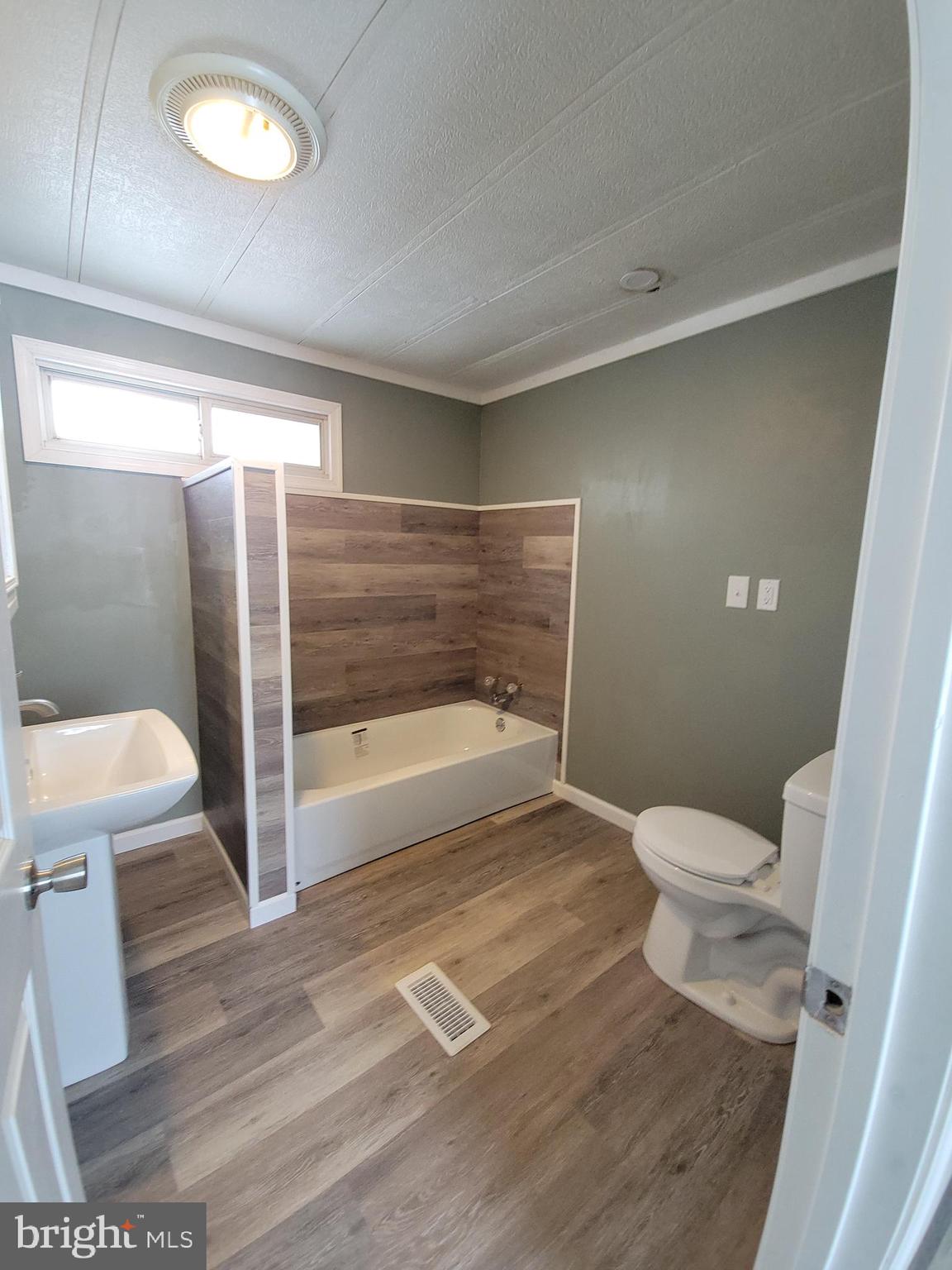 MIDDLESEX TWP - Residential