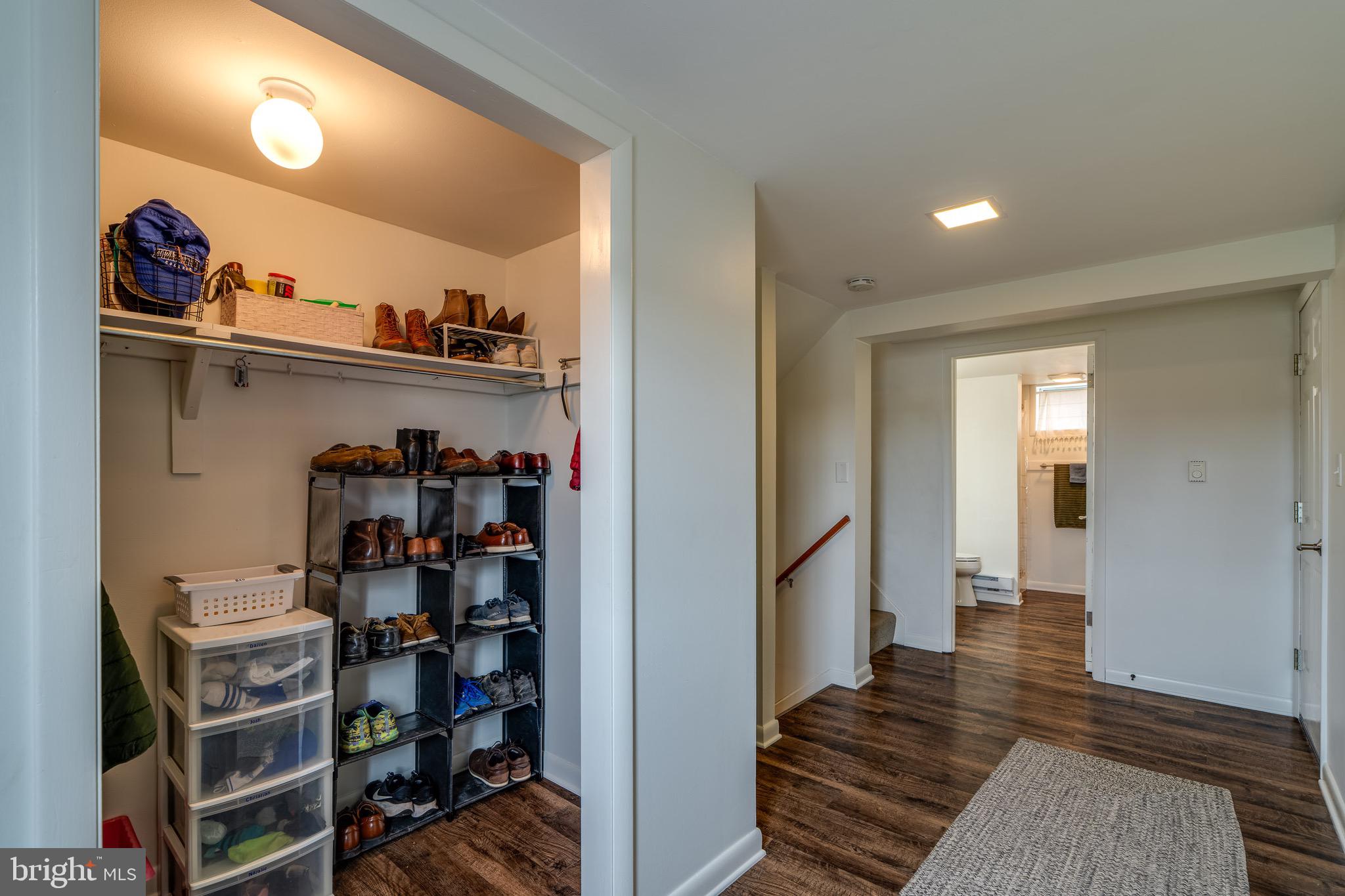 ELIZABETHTOWN BOROUGH - Residential