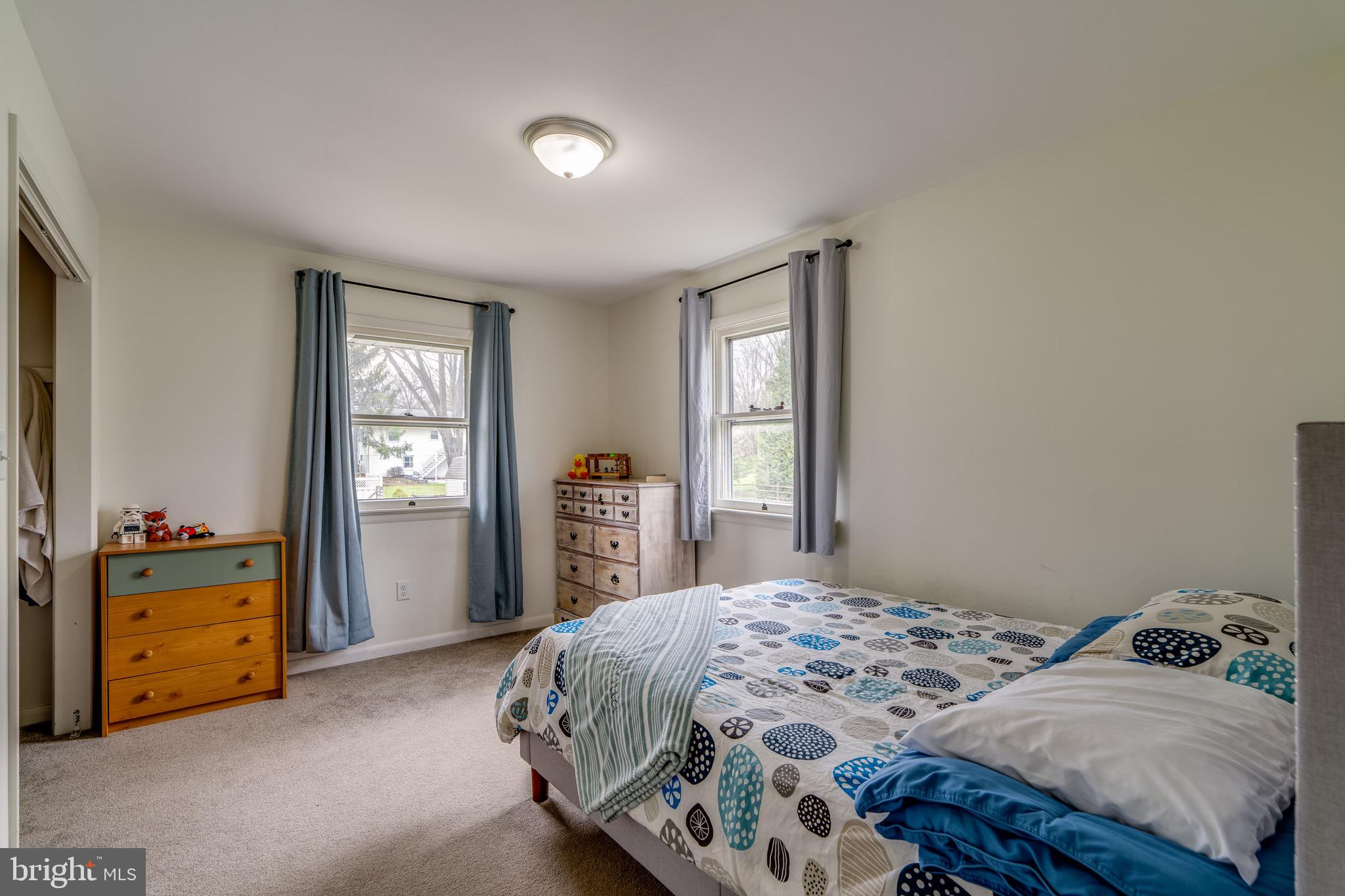 ELIZABETHTOWN BOROUGH - Residential