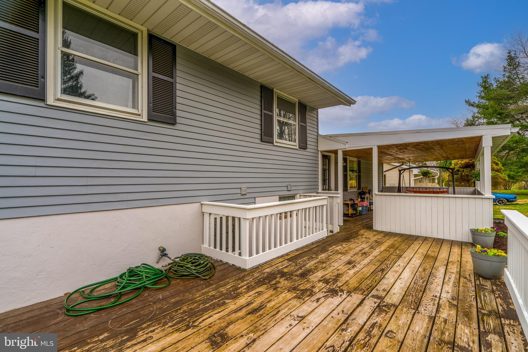 ELIZABETHTOWN BOROUGH - Residential