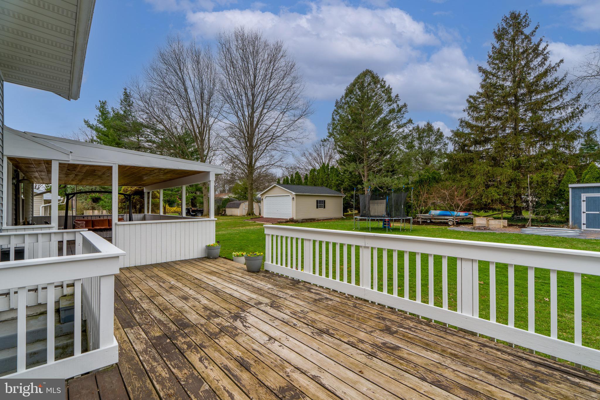 ELIZABETHTOWN BOROUGH - Residential