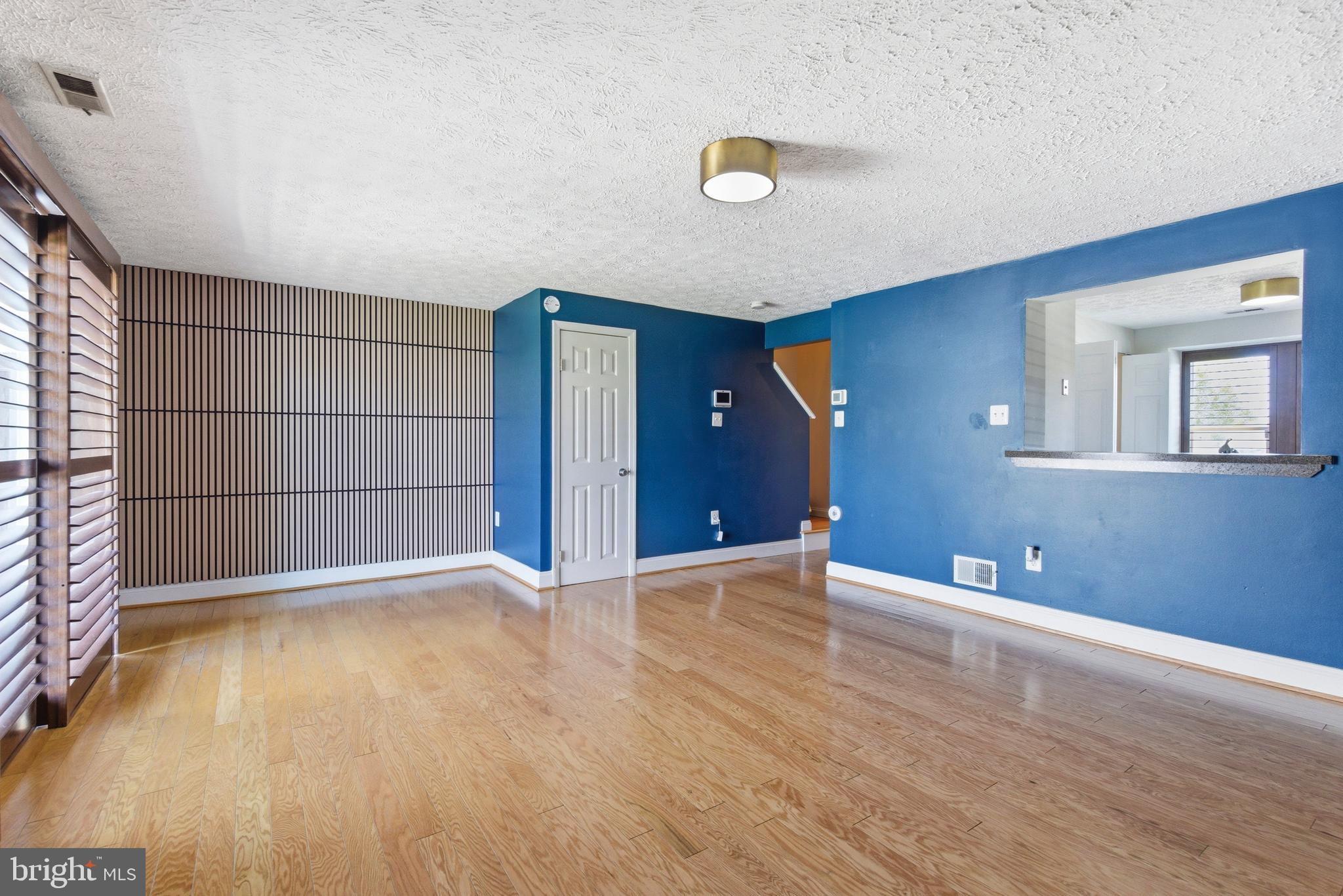 UPTON VILLAGE NORTH - Residential