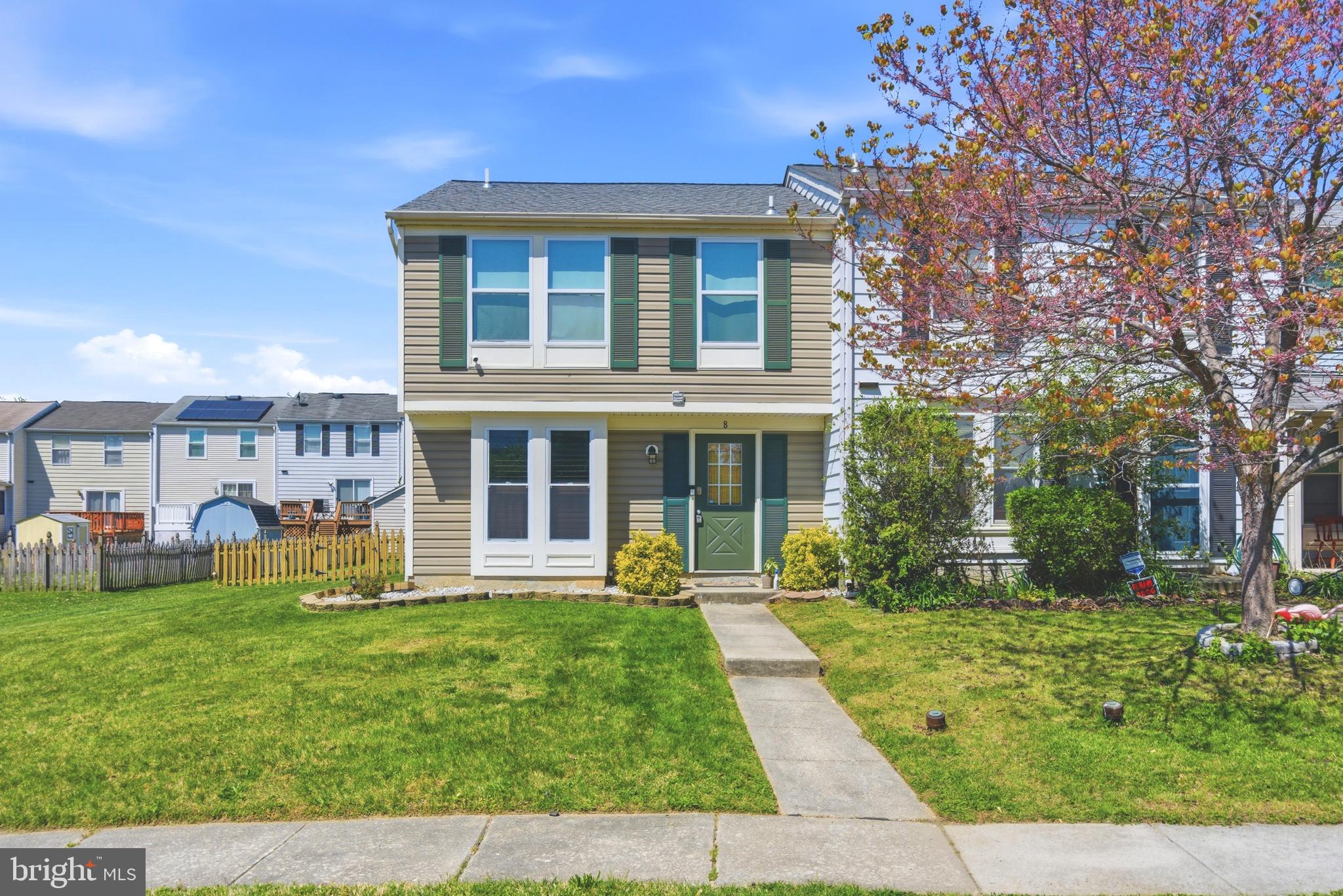 UPTON VILLAGE NORTH - Residential