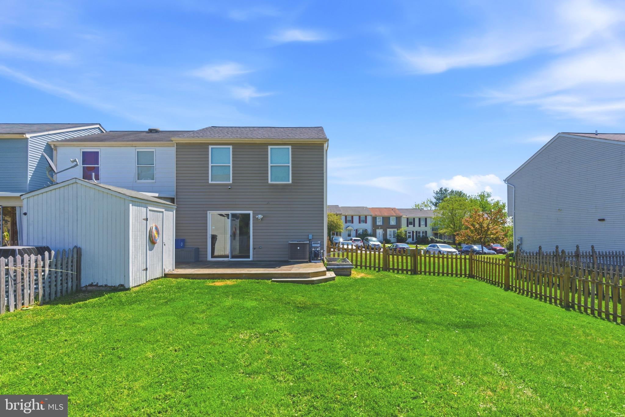 UPTON VILLAGE NORTH - Residential