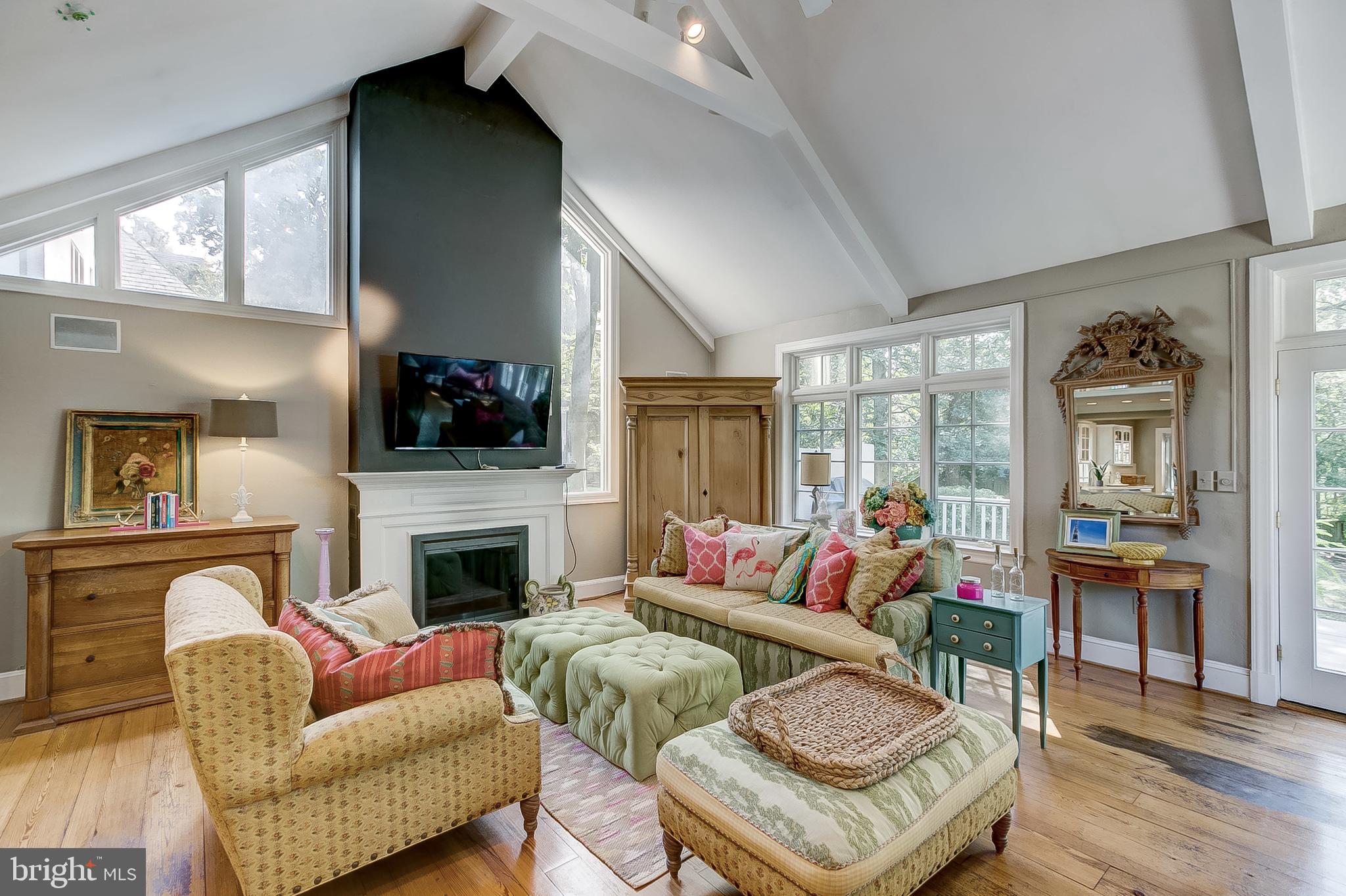 GUILFORD - Residential