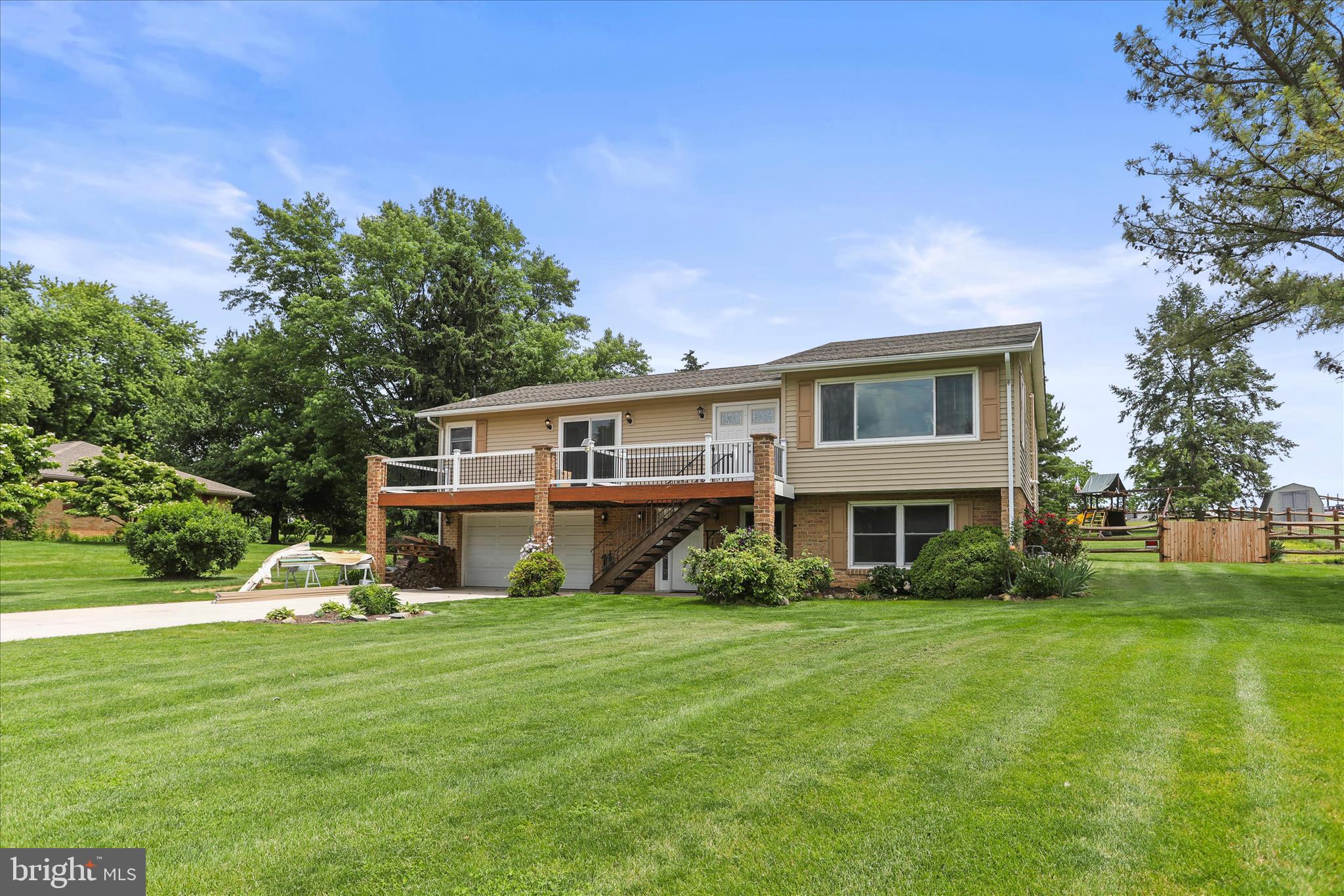 88 SUNSET DRIVE