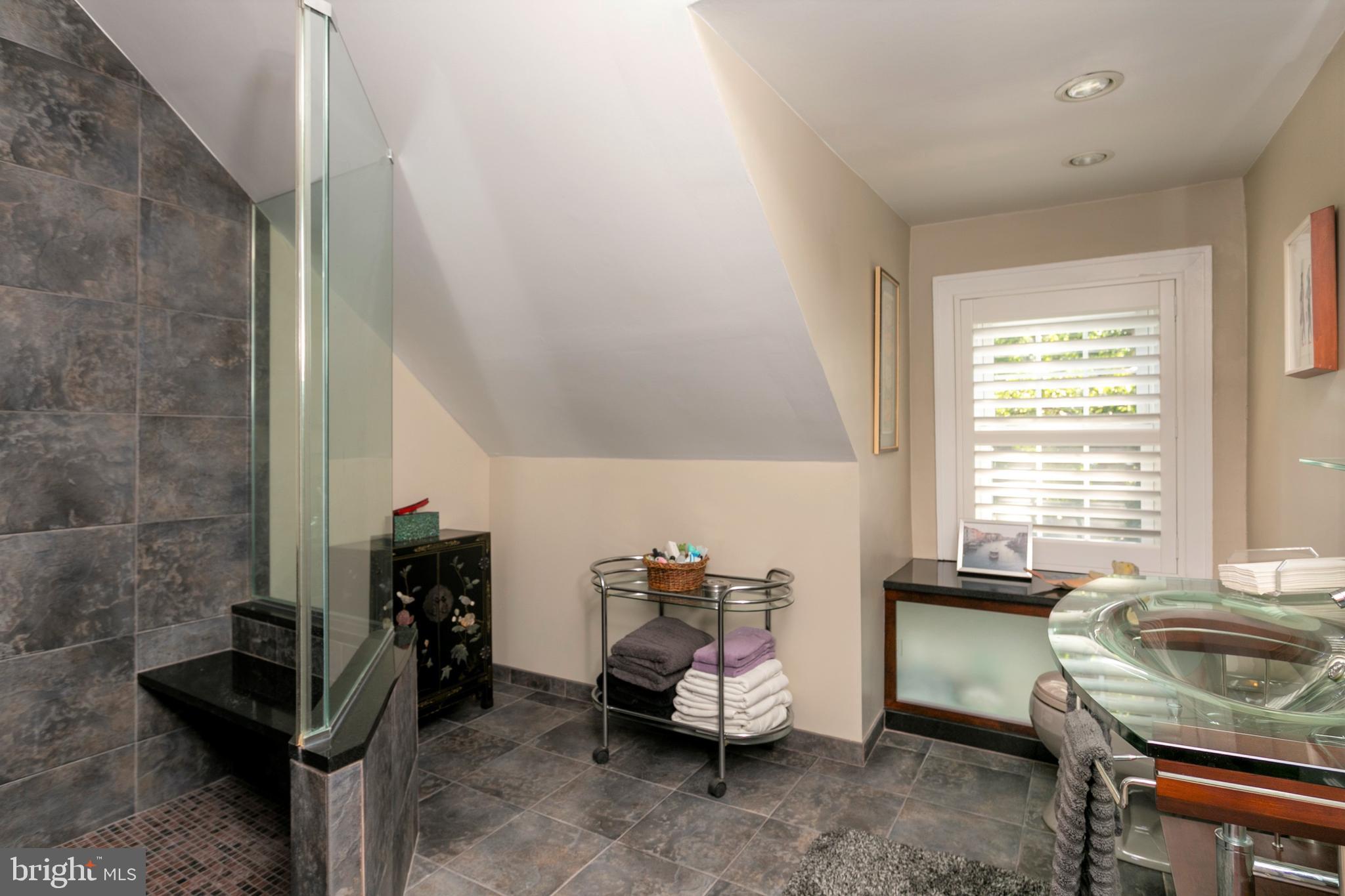 CYNWYD - Residential