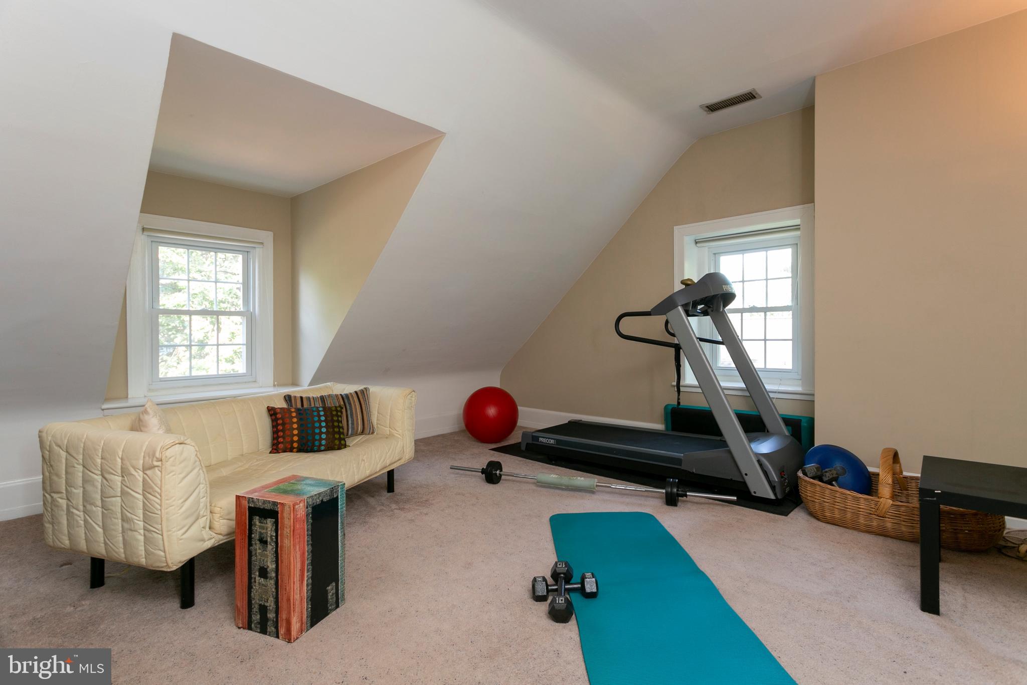 CYNWYD - Residential