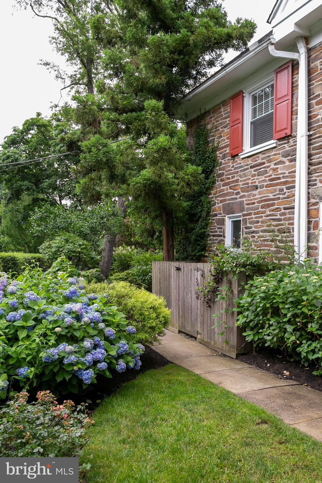 CYNWYD - Residential