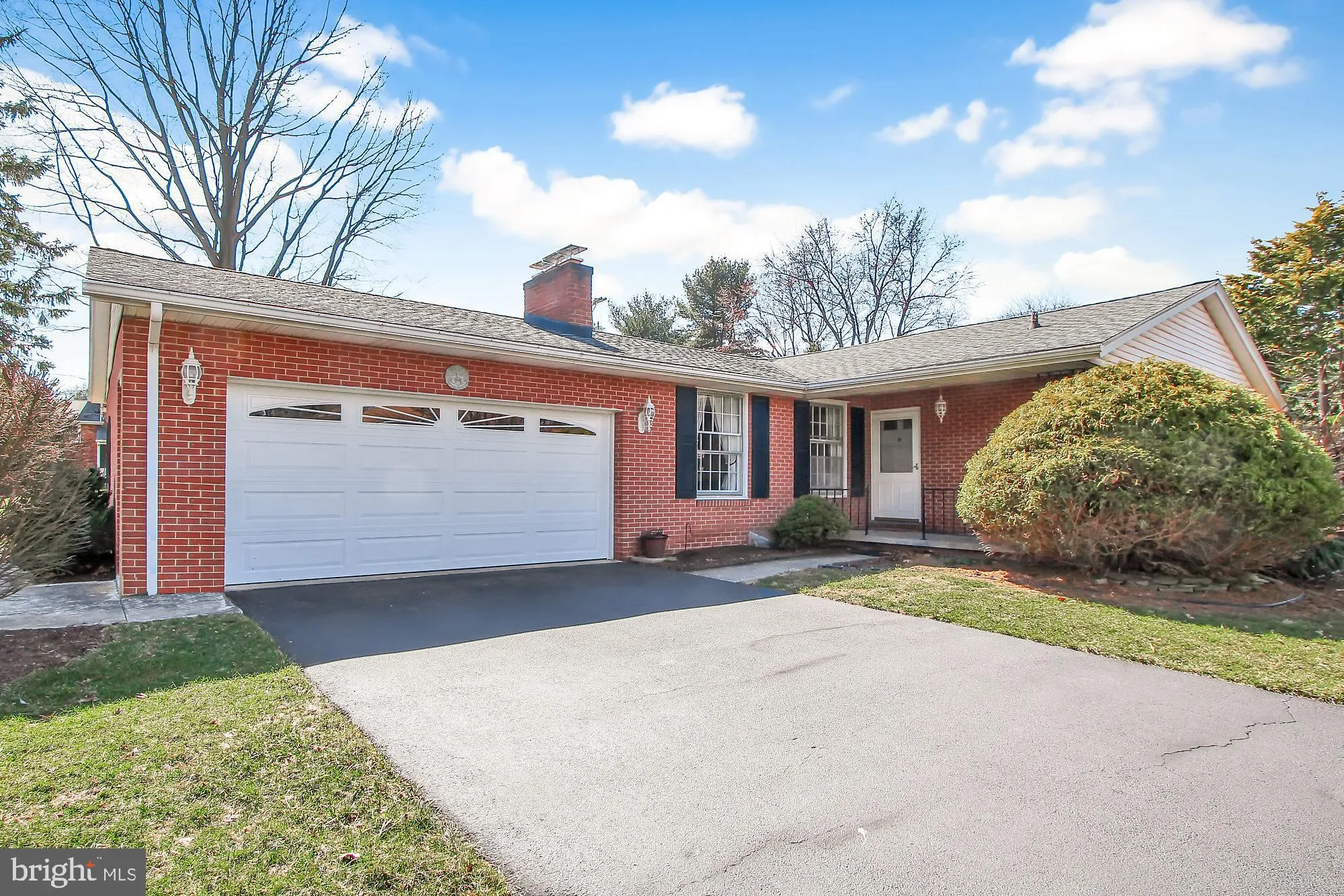 3230 Dorsett Lane, York, PA 17402