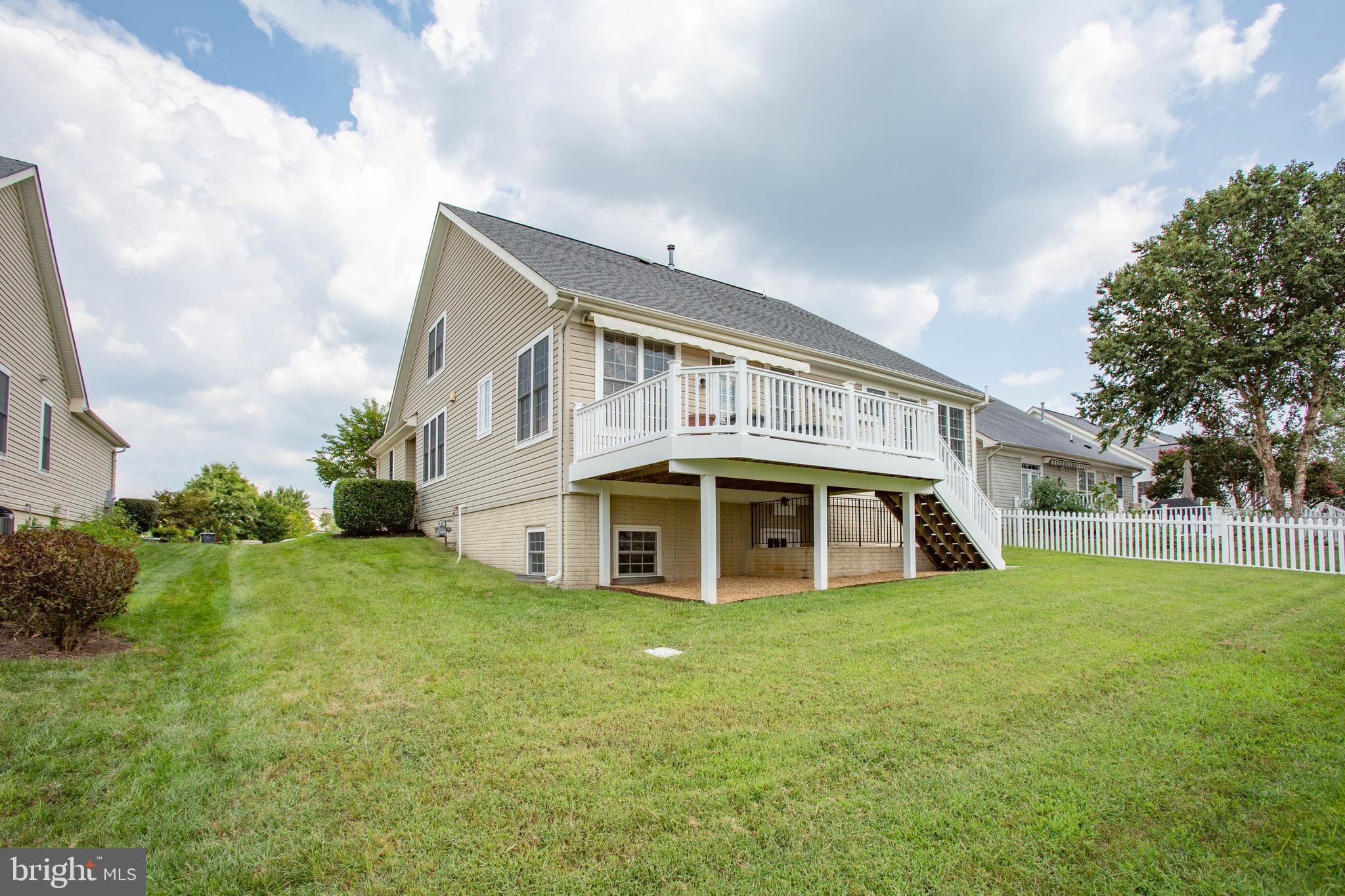 VIRGINIA HERITAGE AT LEE'S PARK - Residential