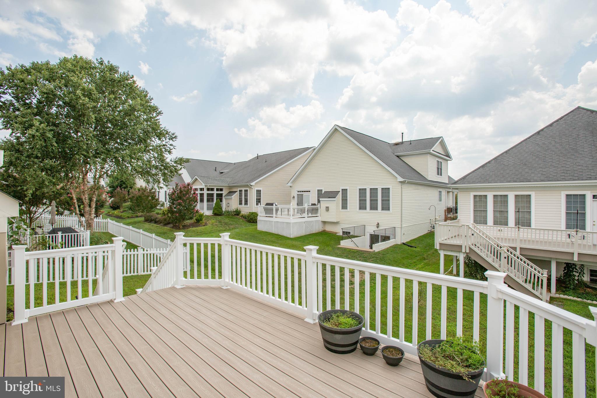 VIRGINIA HERITAGE AT LEE'S PARK - Residential