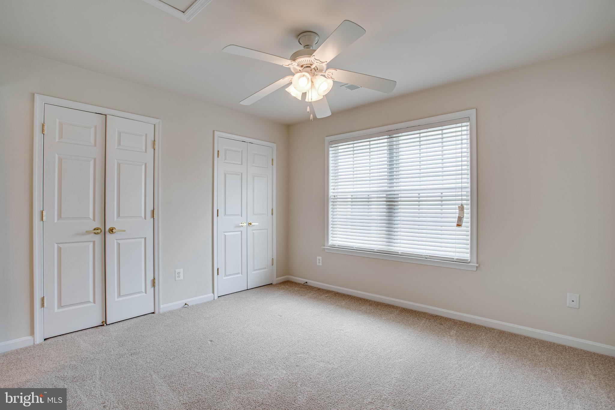 VIRGINIA HERITAGE AT LEE'S PARK - Residential