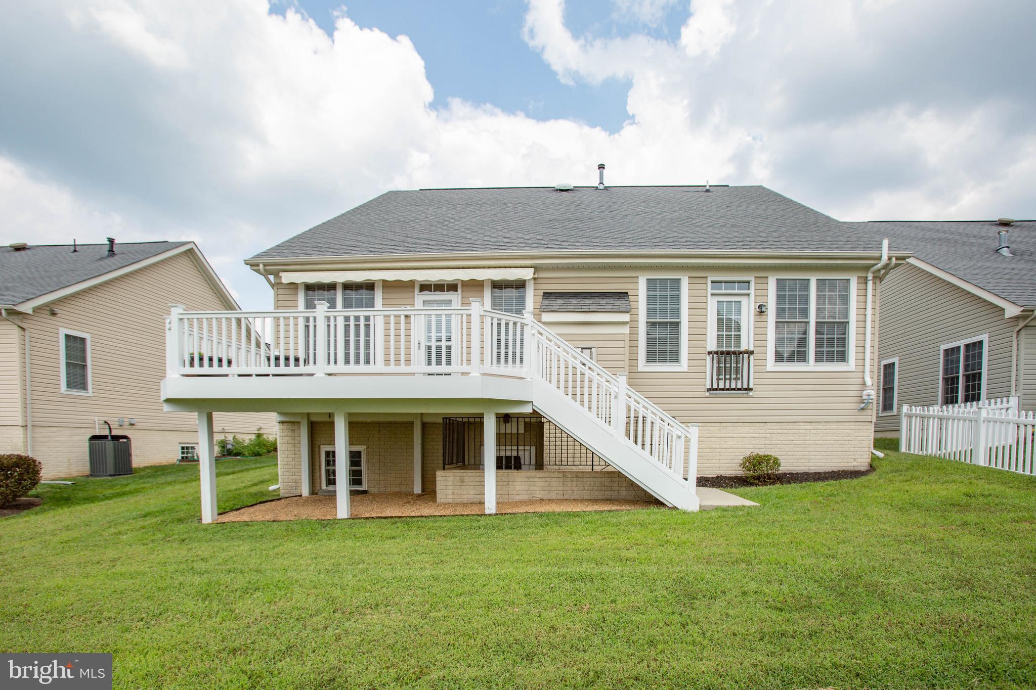 VIRGINIA HERITAGE AT LEE'S PARK - Residential