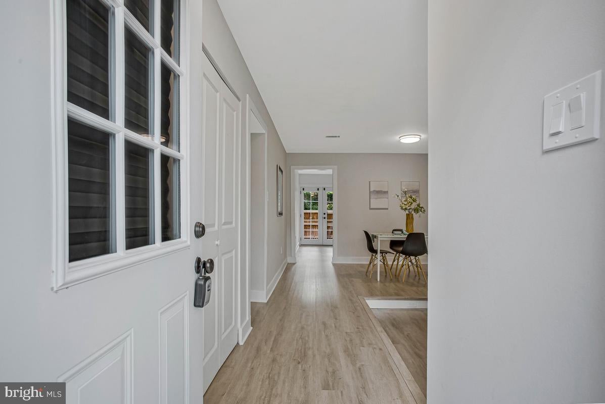 1490 MARA VISTA COURT