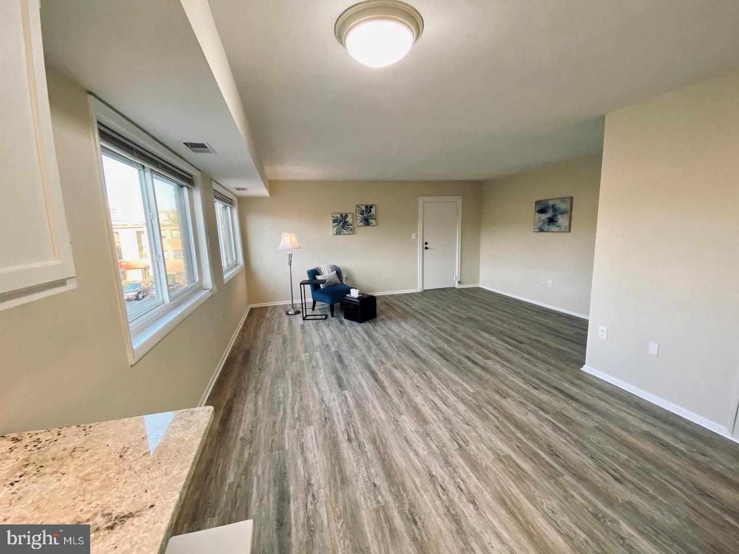 BOLLING BROOK - Residential Lease