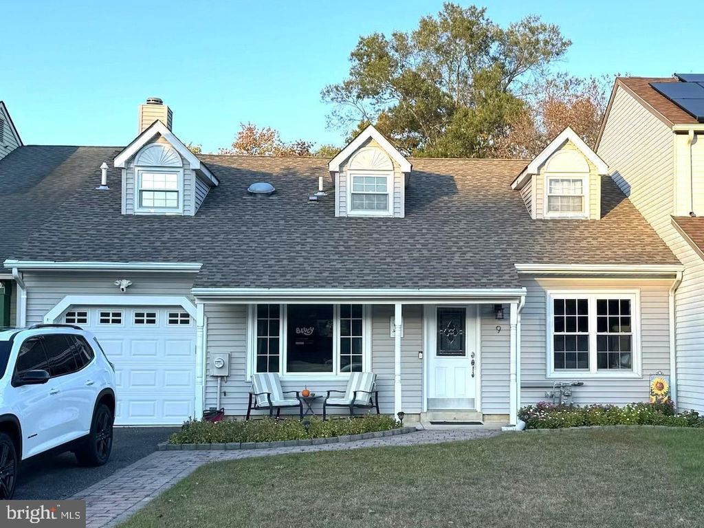 Photo of 9 Irongate Drive, VOORHEES, NJ 08043 (MLS # NJCD2104526)