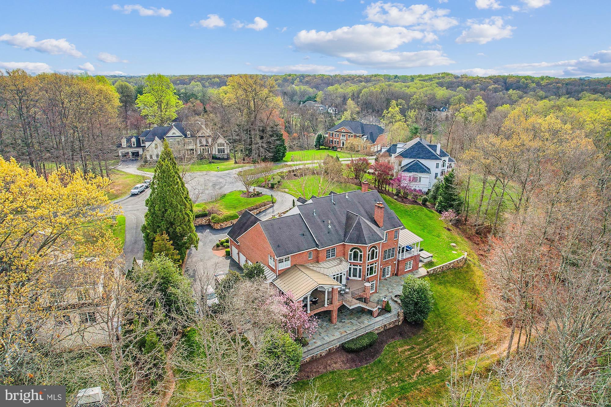 BRIDGES OF OAKTON - Residential