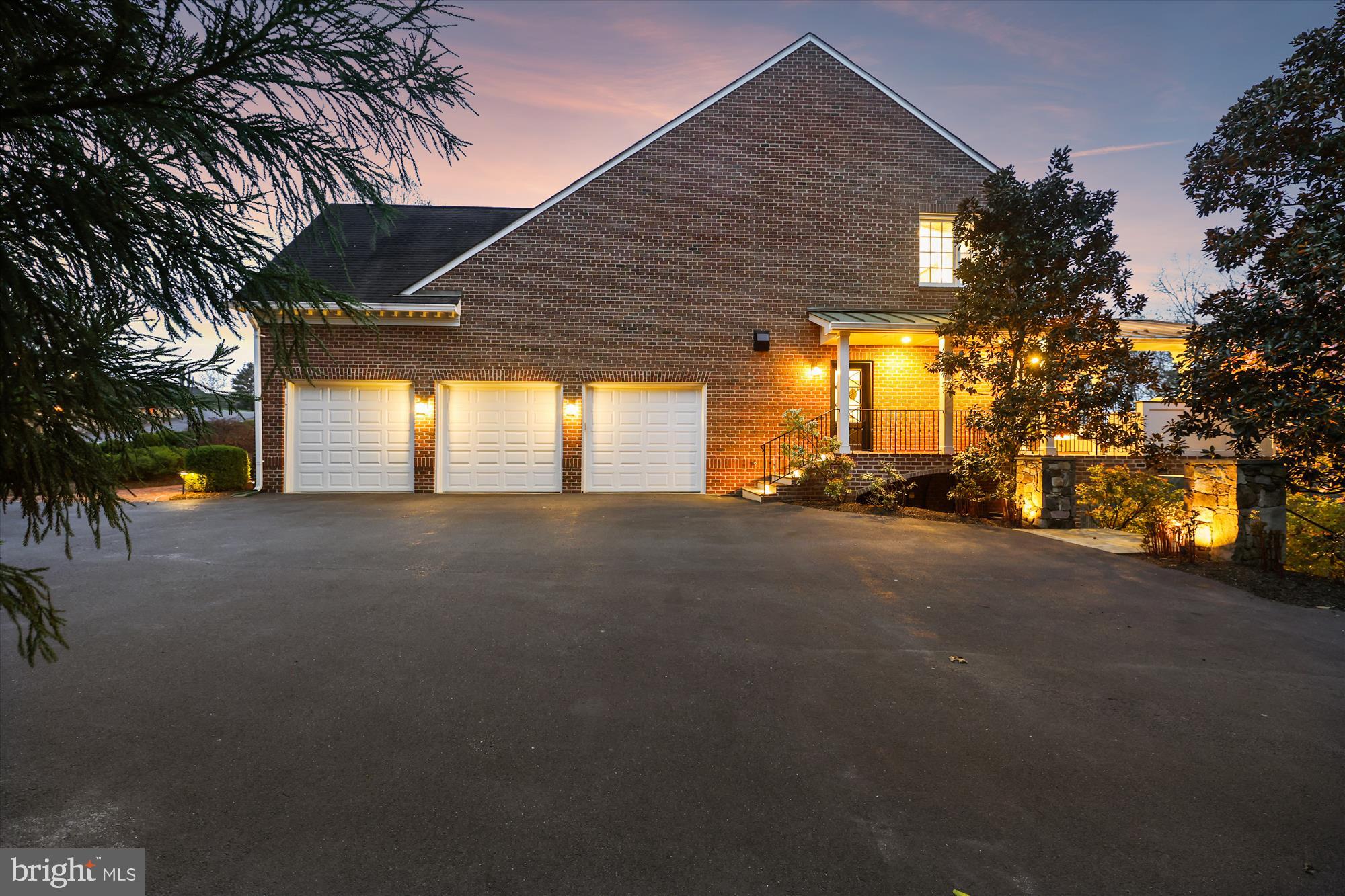 BRIDGES OF OAKTON - Residential