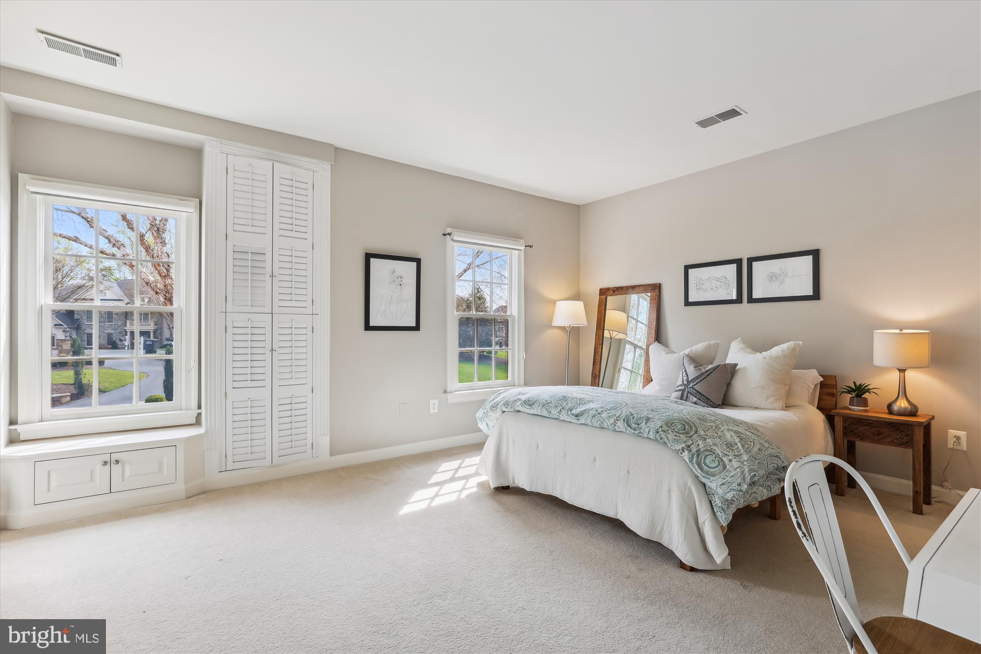 BRIDGES OF OAKTON - Residential