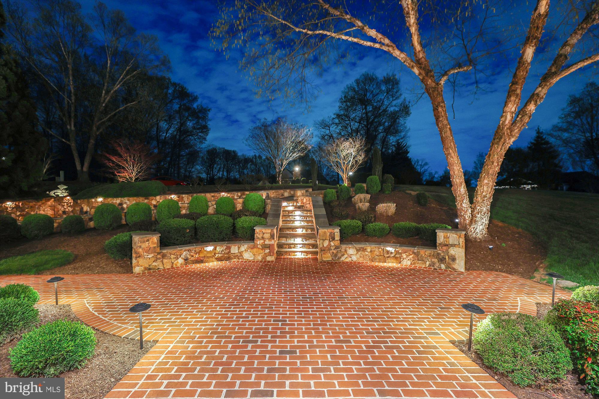 BRIDGES OF OAKTON - Residential