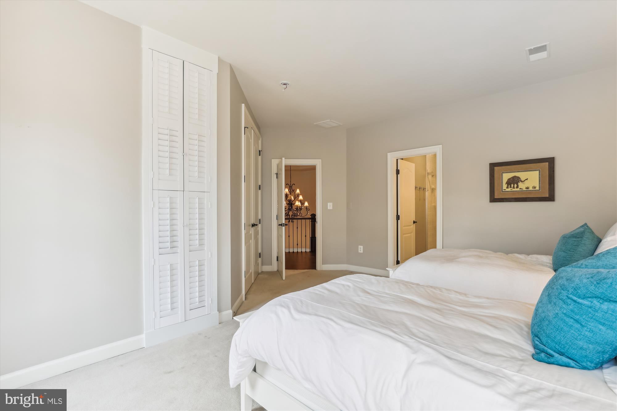 BRIDGES OF OAKTON - Residential