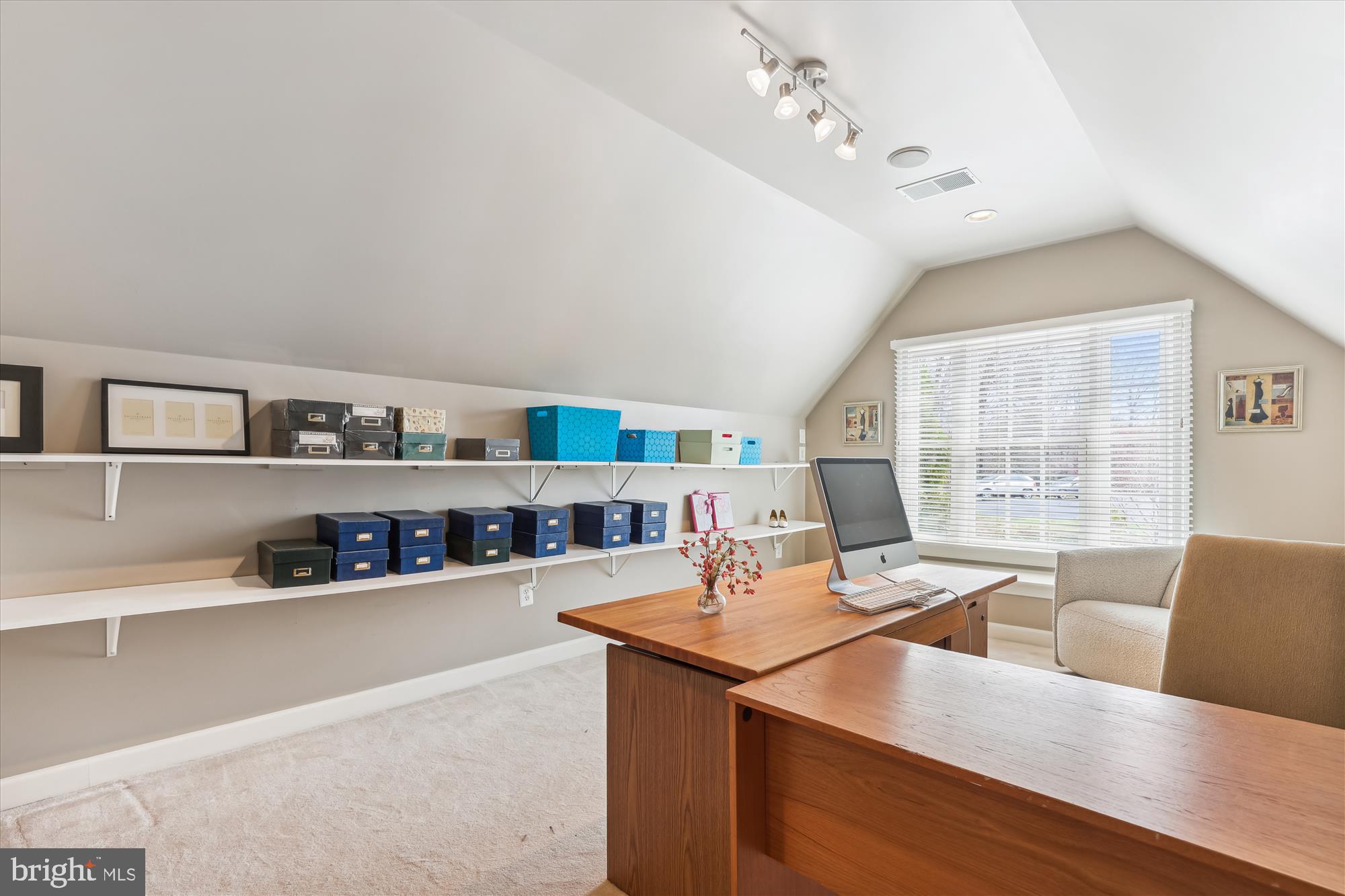 BRIDGES OF OAKTON - Residential