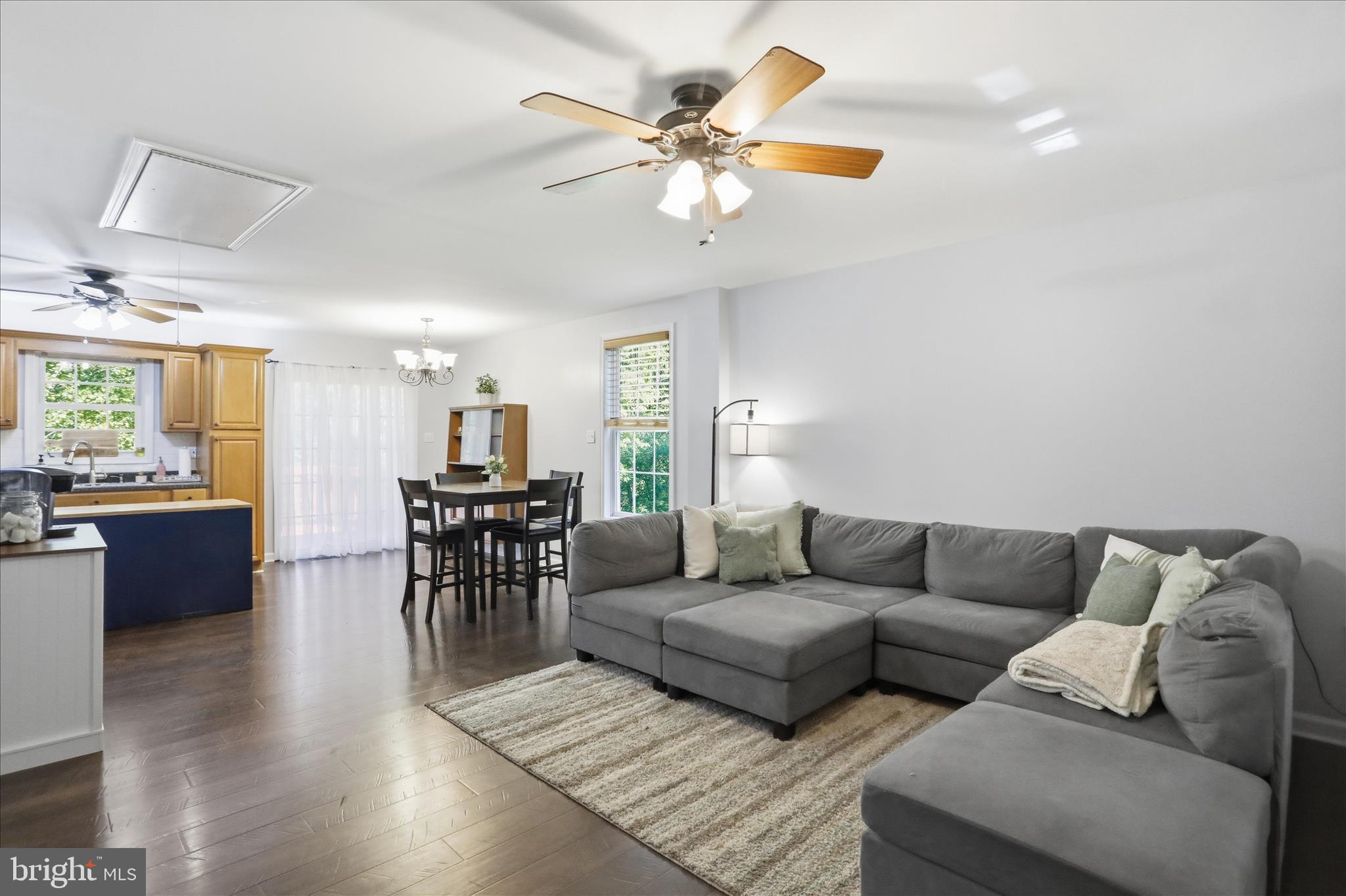 SHANNONDALE - Residential