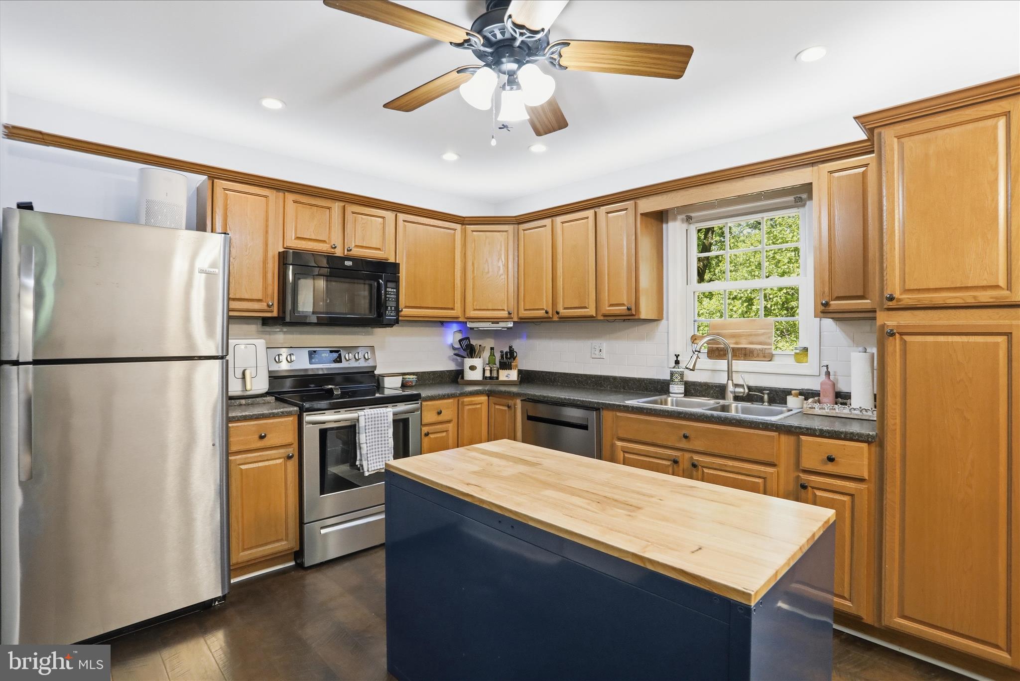 SHANNONDALE - Residential