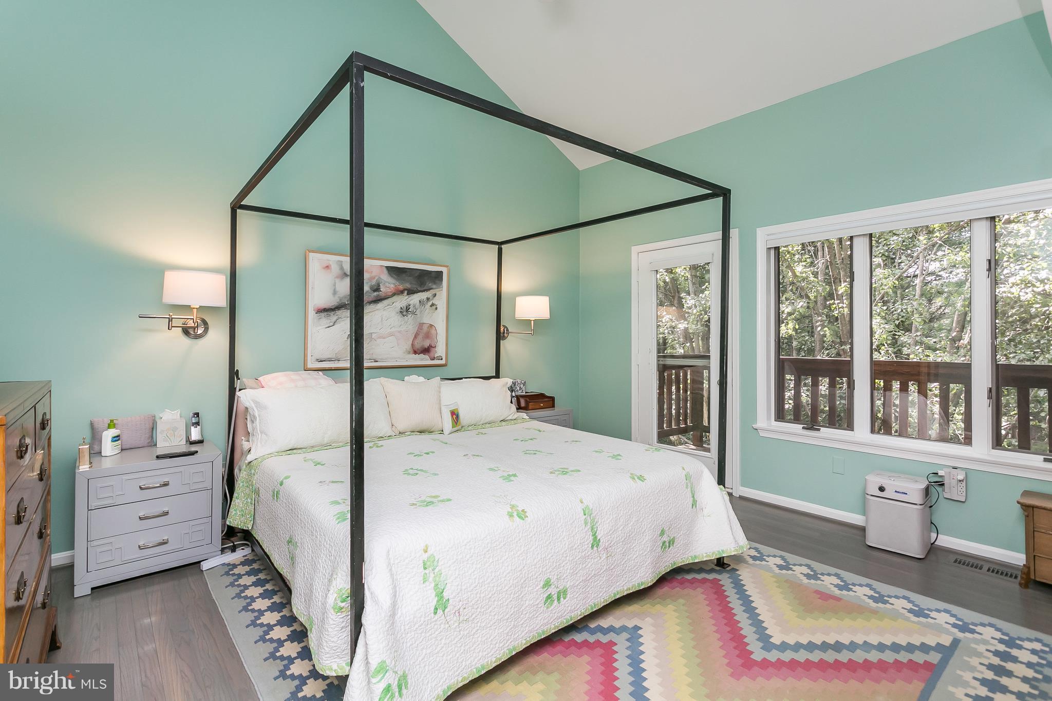 NORTH ROLAND PARK - Residential