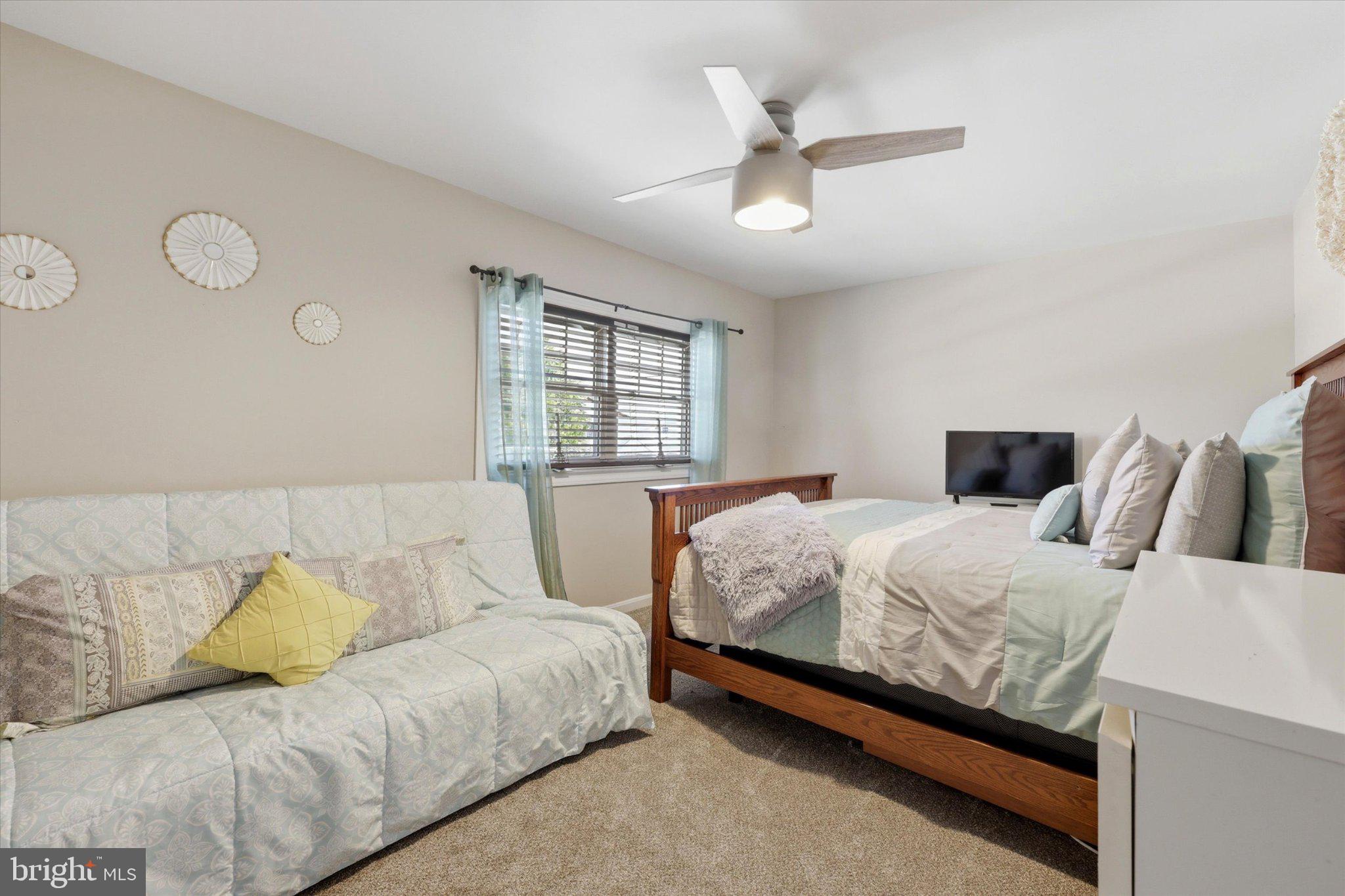 BRISTOL - Residential