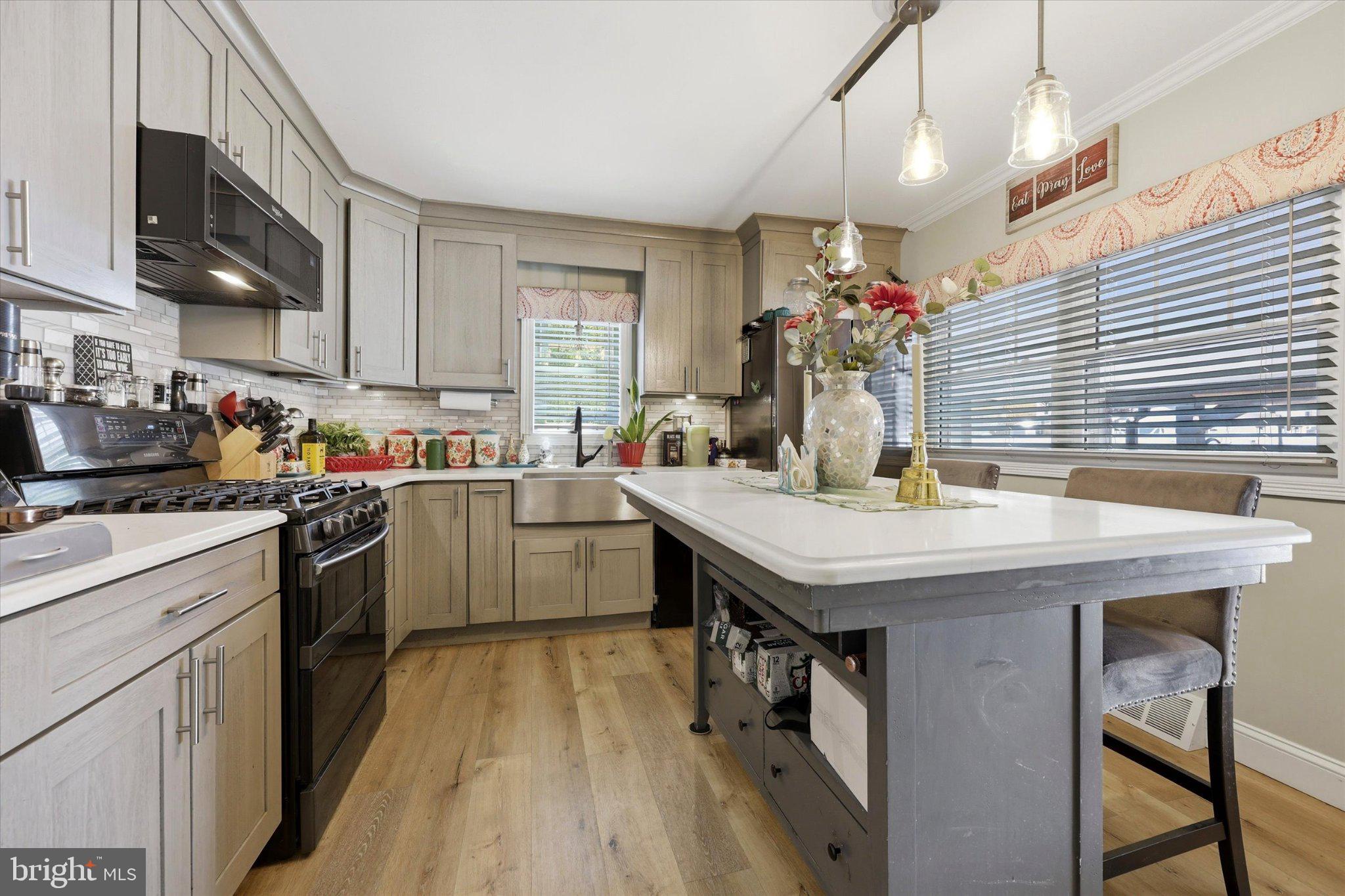 BRISTOL - Residential