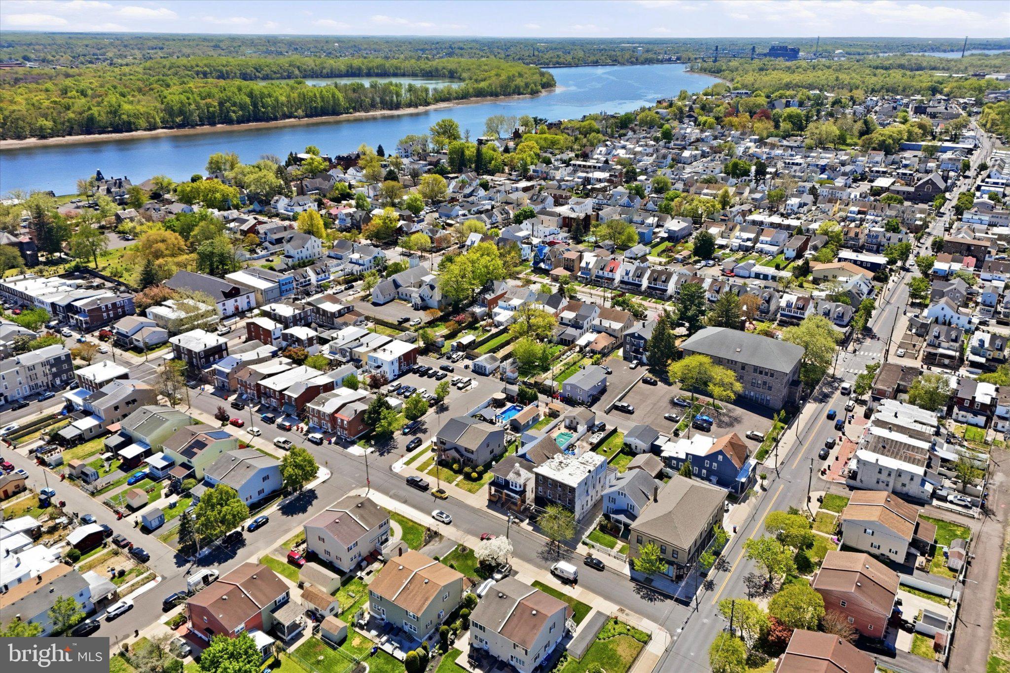 BRISTOL - Residential