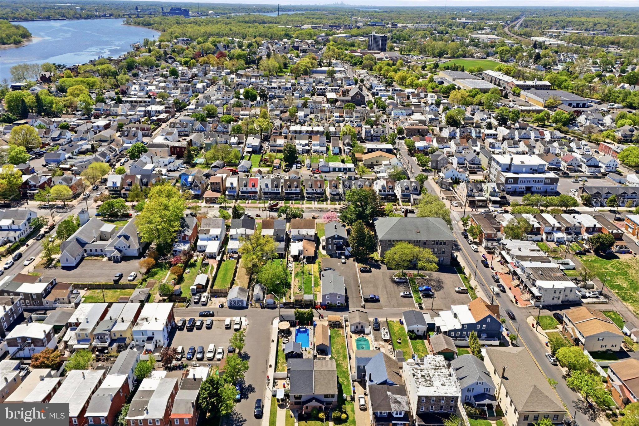 BRISTOL - Residential