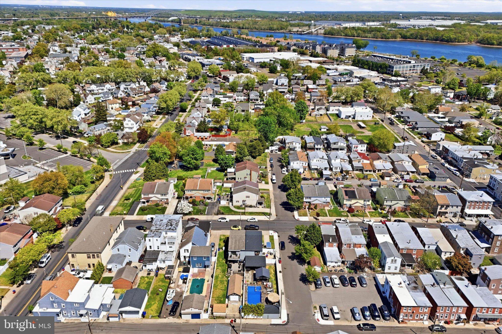 BRISTOL - Residential