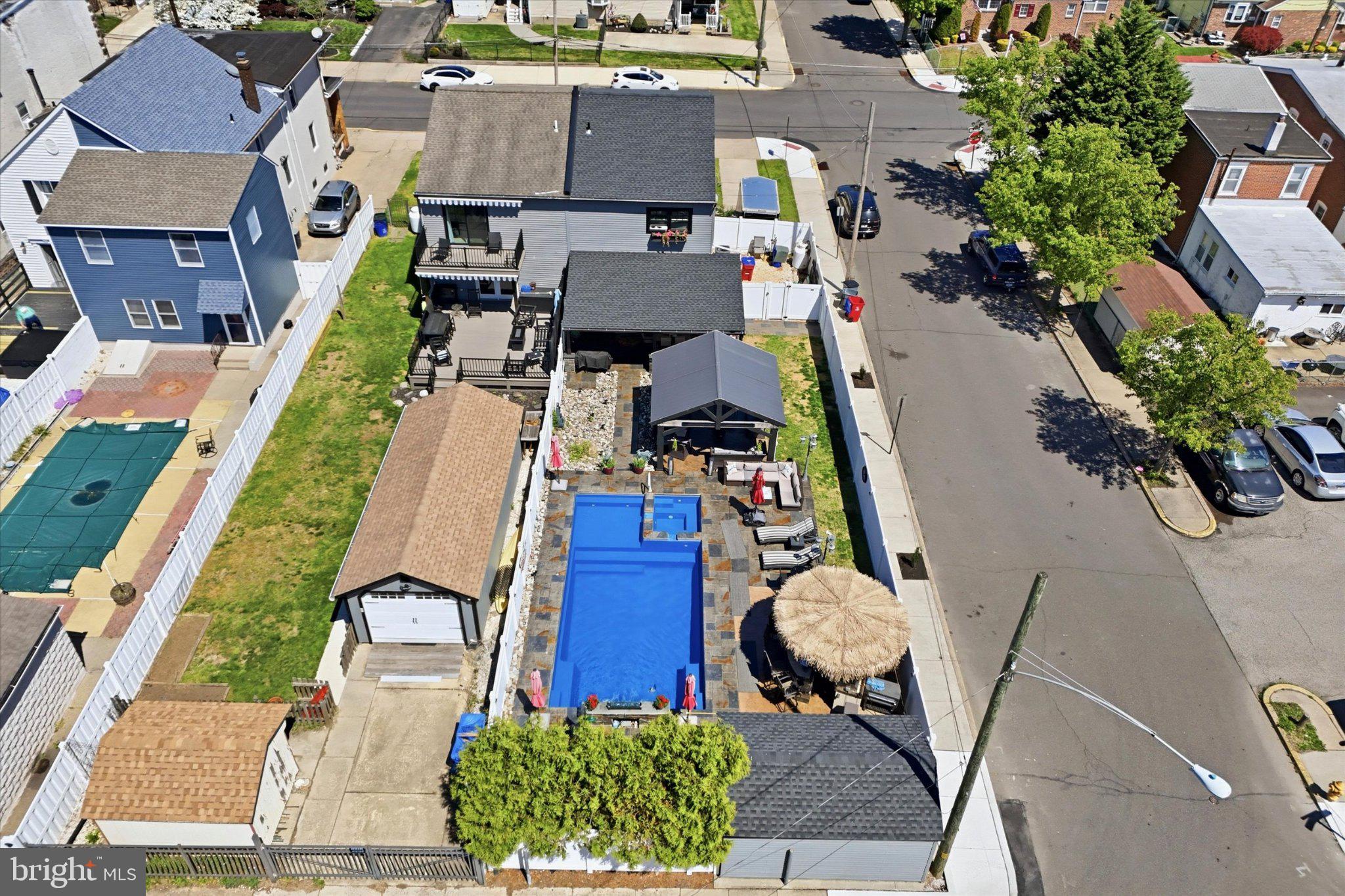 BRISTOL - Residential